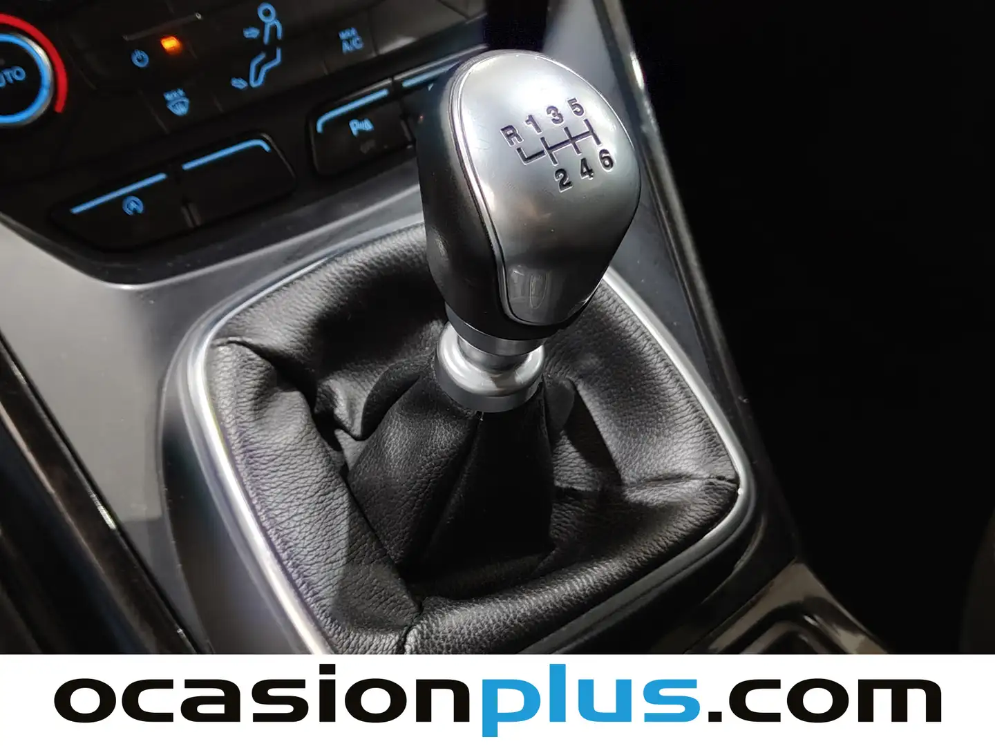 Foto Ford Kuga Ford Kuga 1.5 EcoBoost ST-Line 4x2 (120 CV)