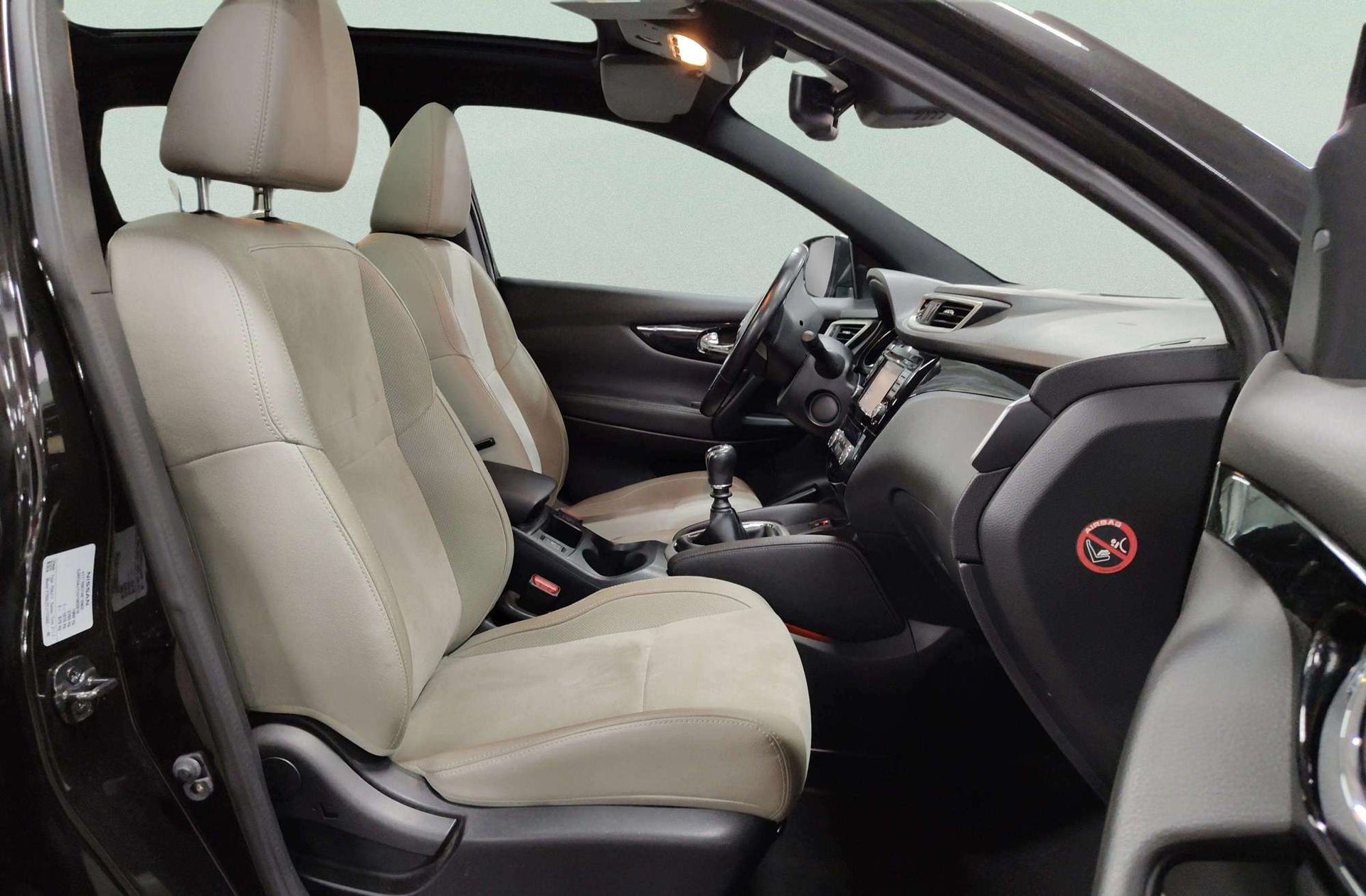 Nissan Qashqai dCi 130 Tekna 4x2 - foto 24
