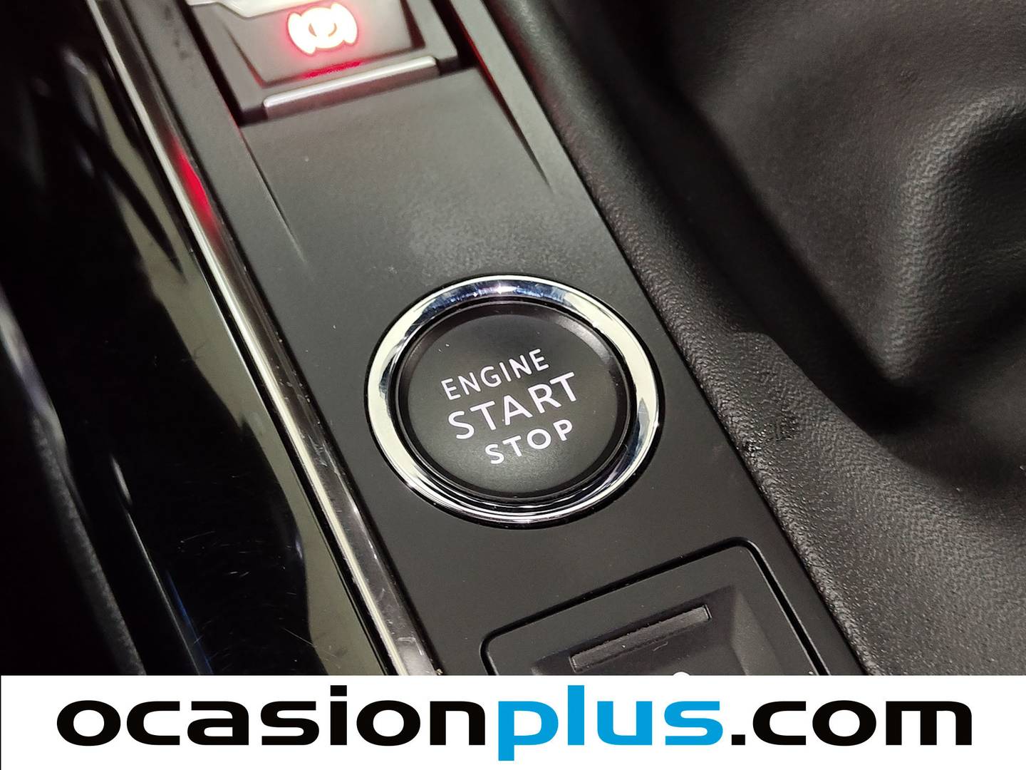 Foto Peugeot 3008 Peugeot 3008 PureTech 130 S&S Allure Pack (130 CV)