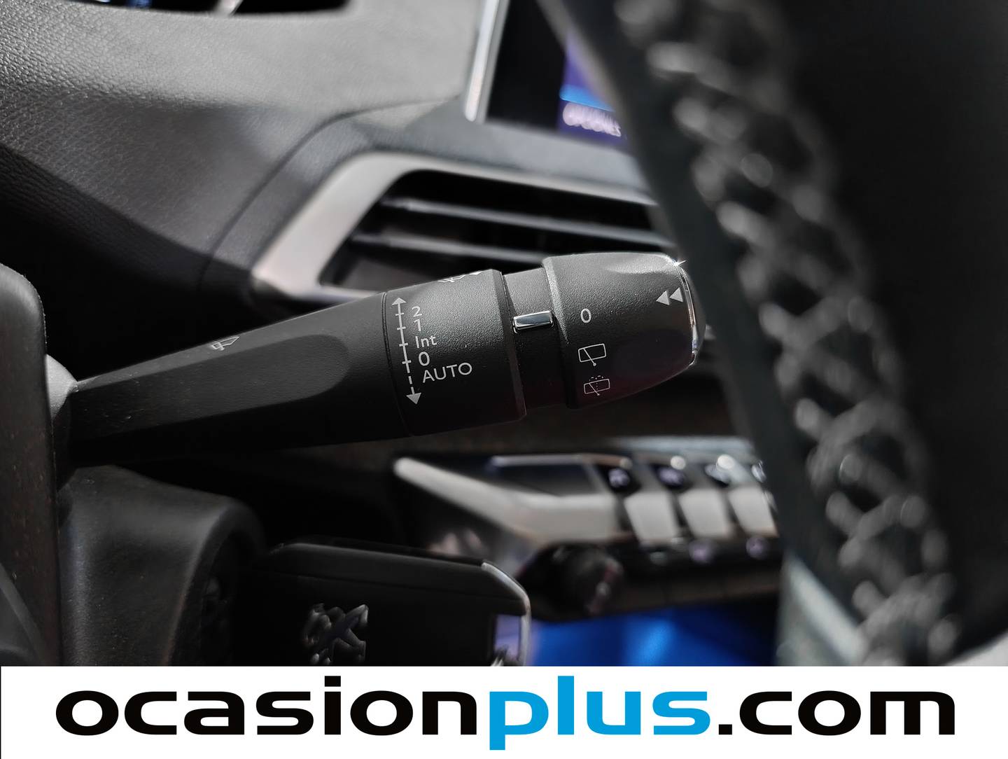 Foto Peugeot 3008 Peugeot 3008 BlueHDI 130 S&S Allure 96 kW (130 CV)