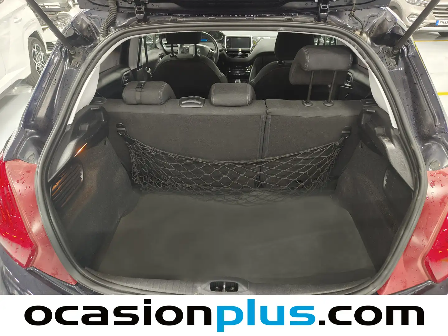 Foto Peugeot 208 Peugeot 208 1.6 e-HDI Allure (92 CV)