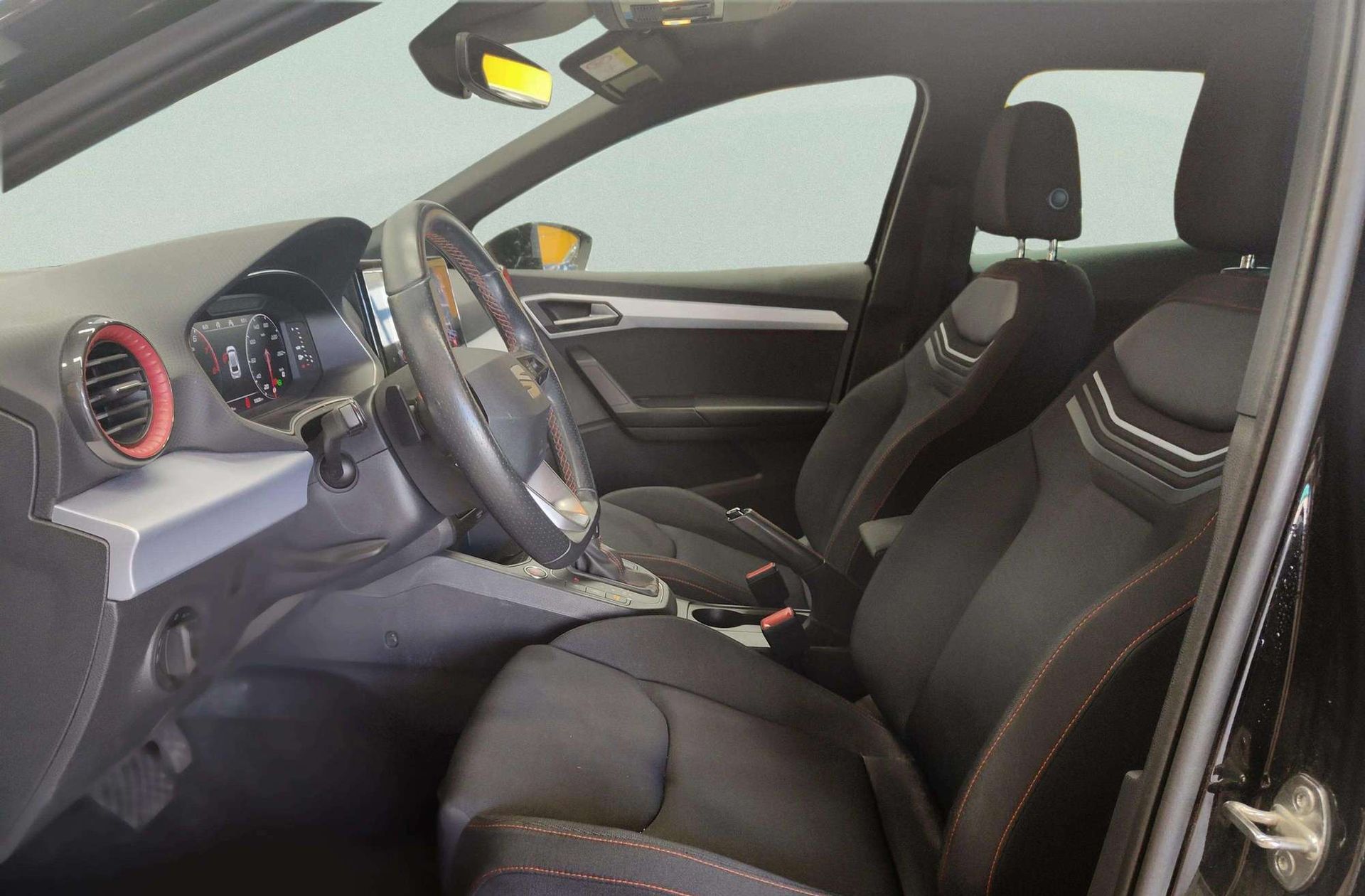 SEAT Ibiza 1.5 TSI FR DSG - foto 9