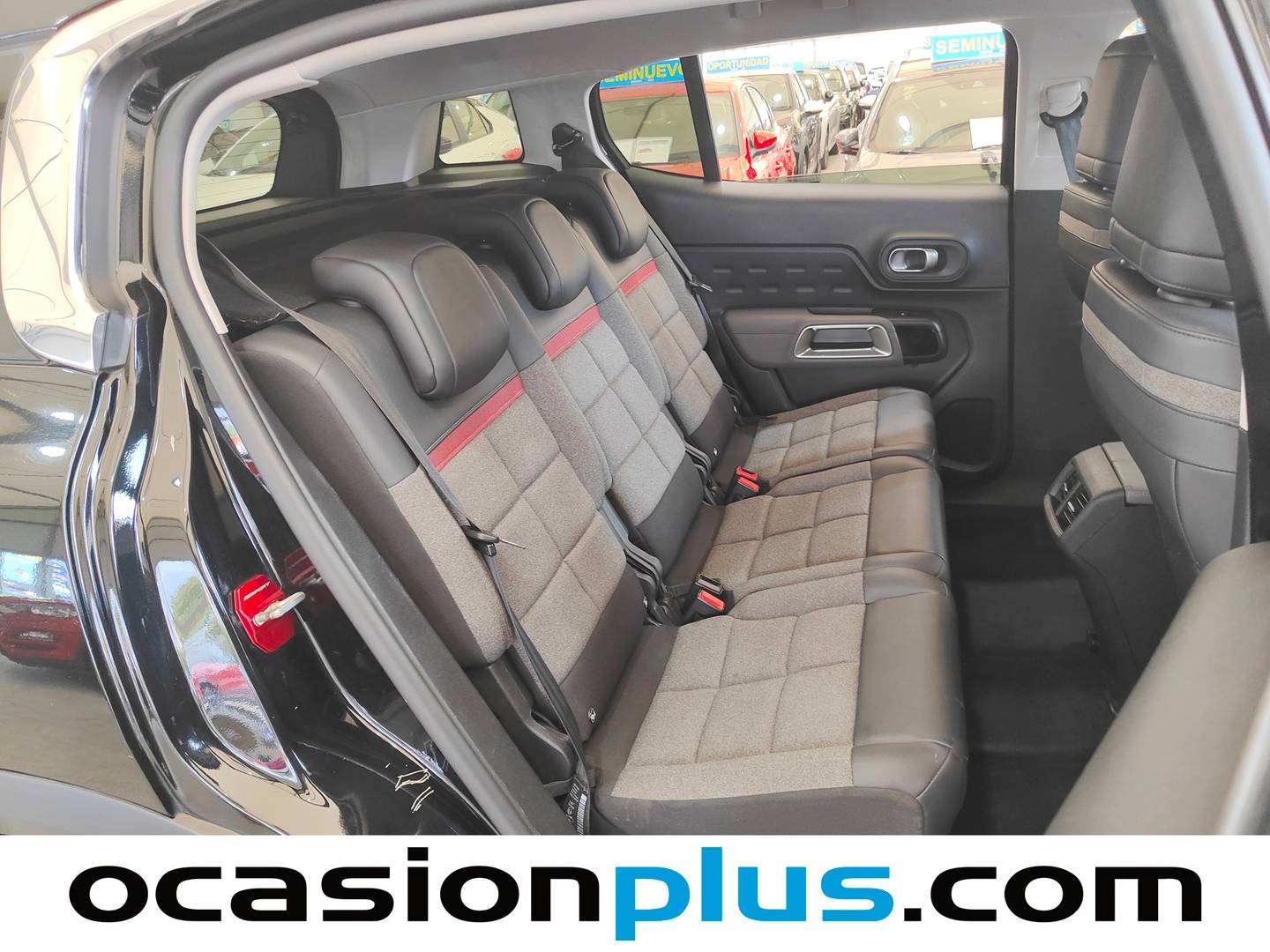 Foto Citroën C5 Aircross Citroen C5 Aircross BlueHdi 130 S&S C Series EAT8 (131 CV)