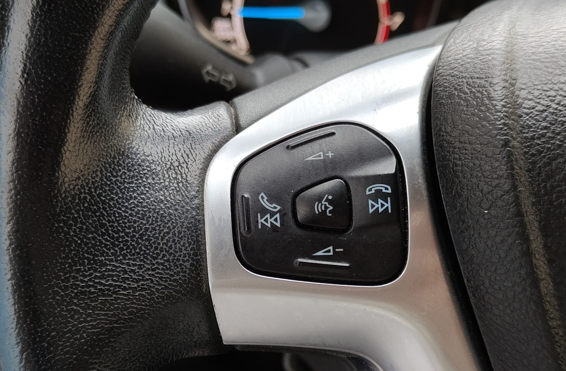 Ford B-Max 1.0 EcoBoost Trend - foto 22