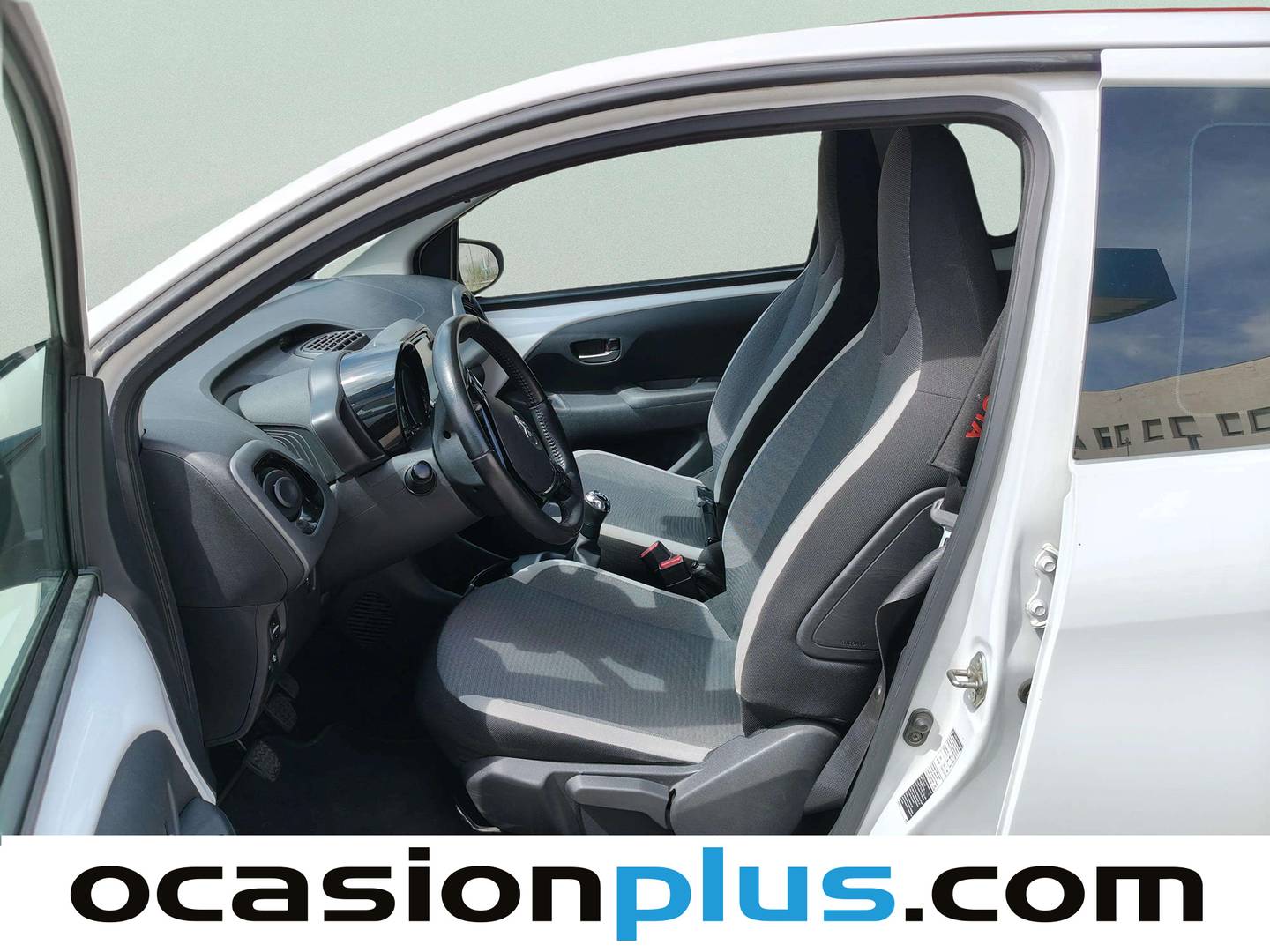 Foto asientos delanteros Toyota Aygo Toyota Aygo 1.0 70 x-play (72 CV)