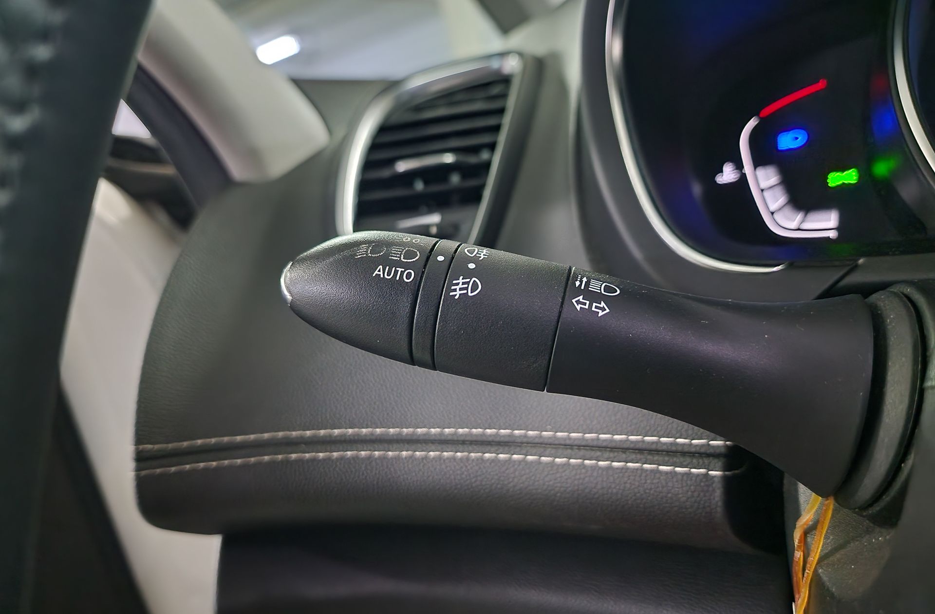 Renault Grand Scénic Zen TCe GPF 7 plazas - foto 28