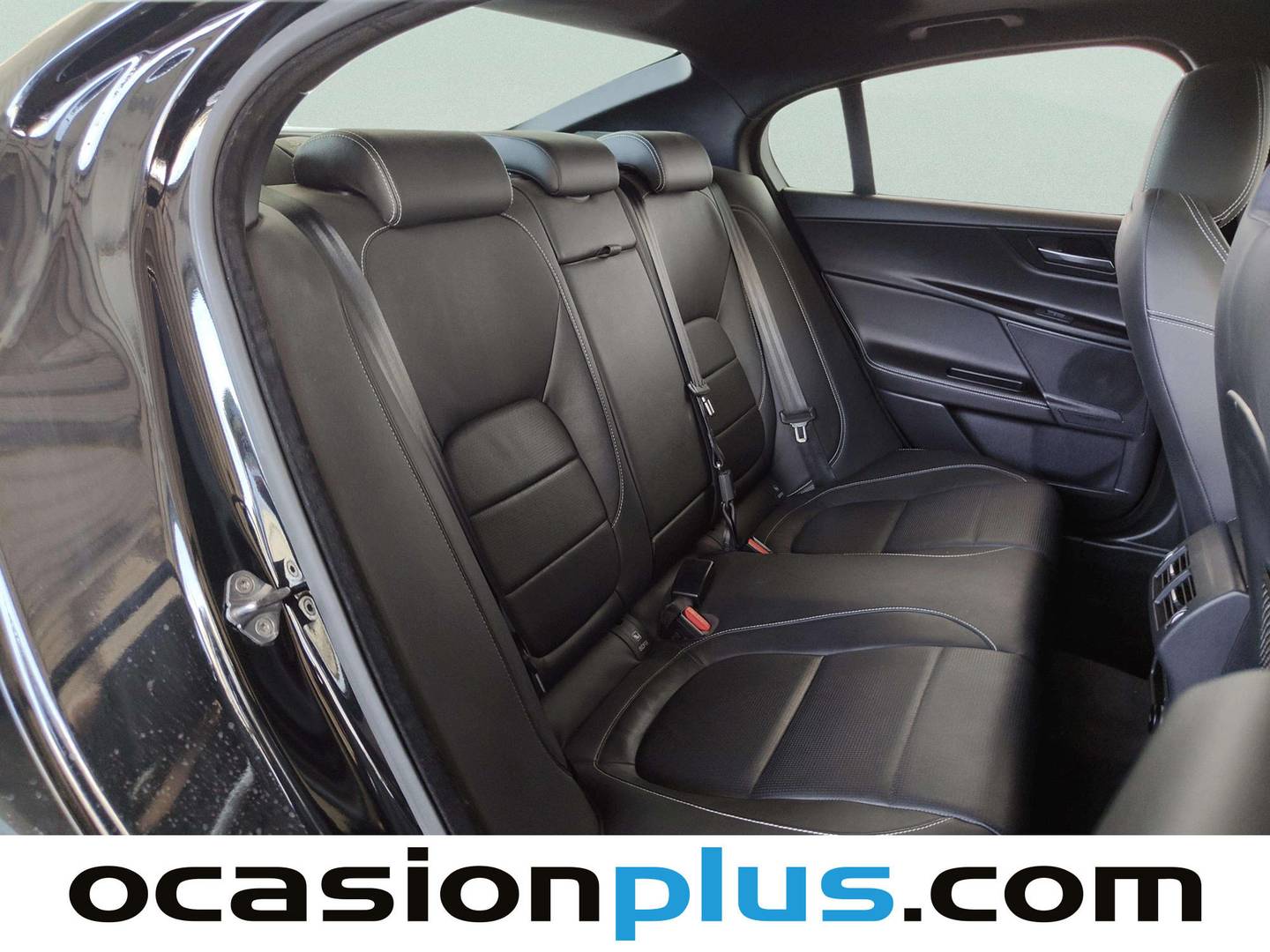 Jaguar XE Jaguar XE 2.0 Diesel R-Sport RWD Auto (180 CV) al mejor precio