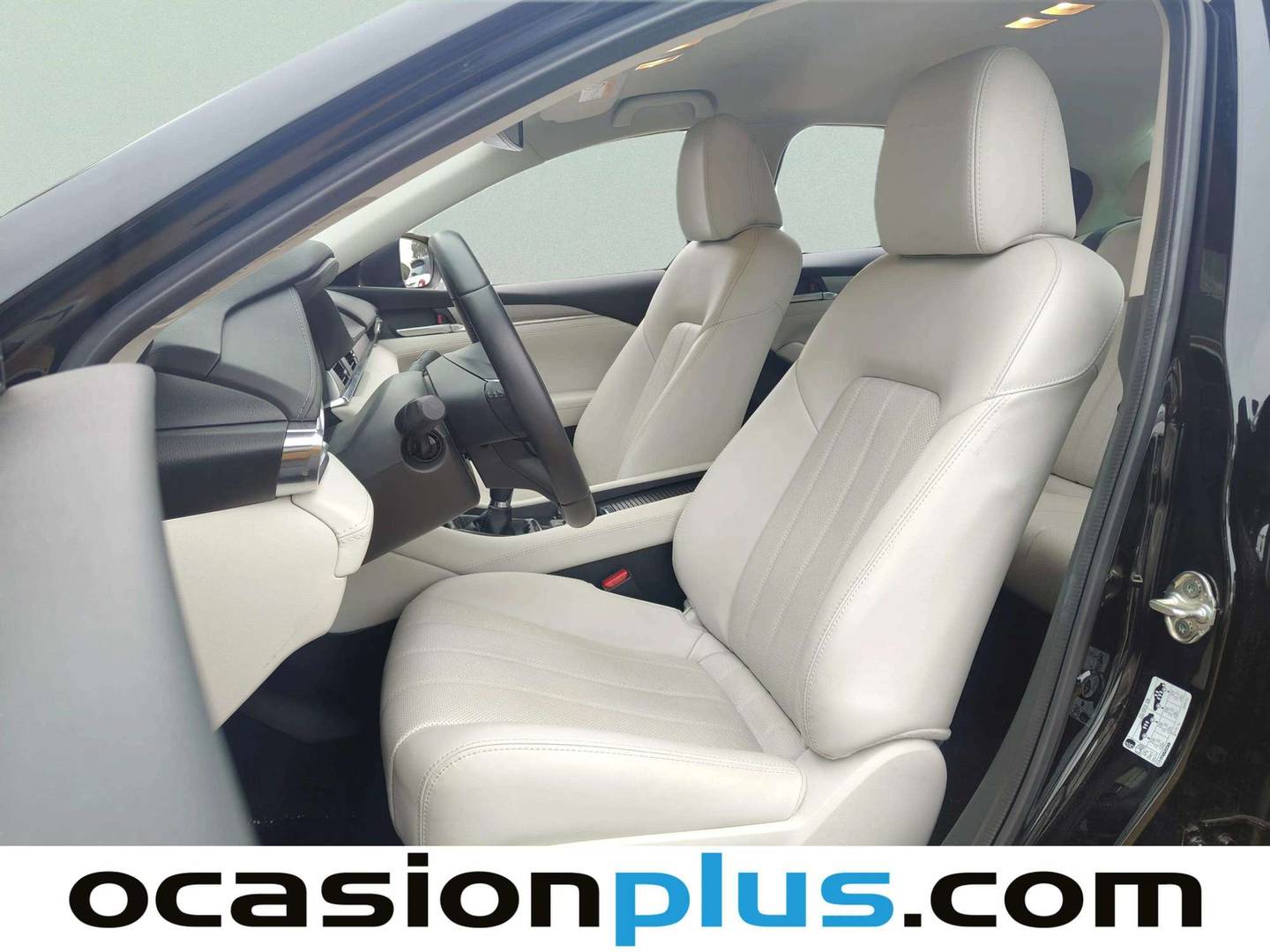 Foto asientos delanteros Mazda Mazda6 Mazda Mazda 6 2.0 SKYACTIVE-G Zenith White (145 CV)