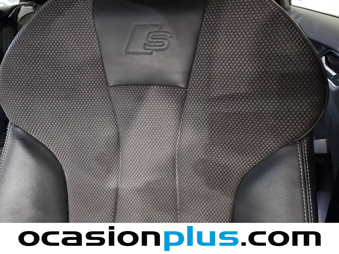 Extras y acabados del Audi A3 Audi A3 Sportback Black line 35 TDI (150 CV) PACK S-LINE