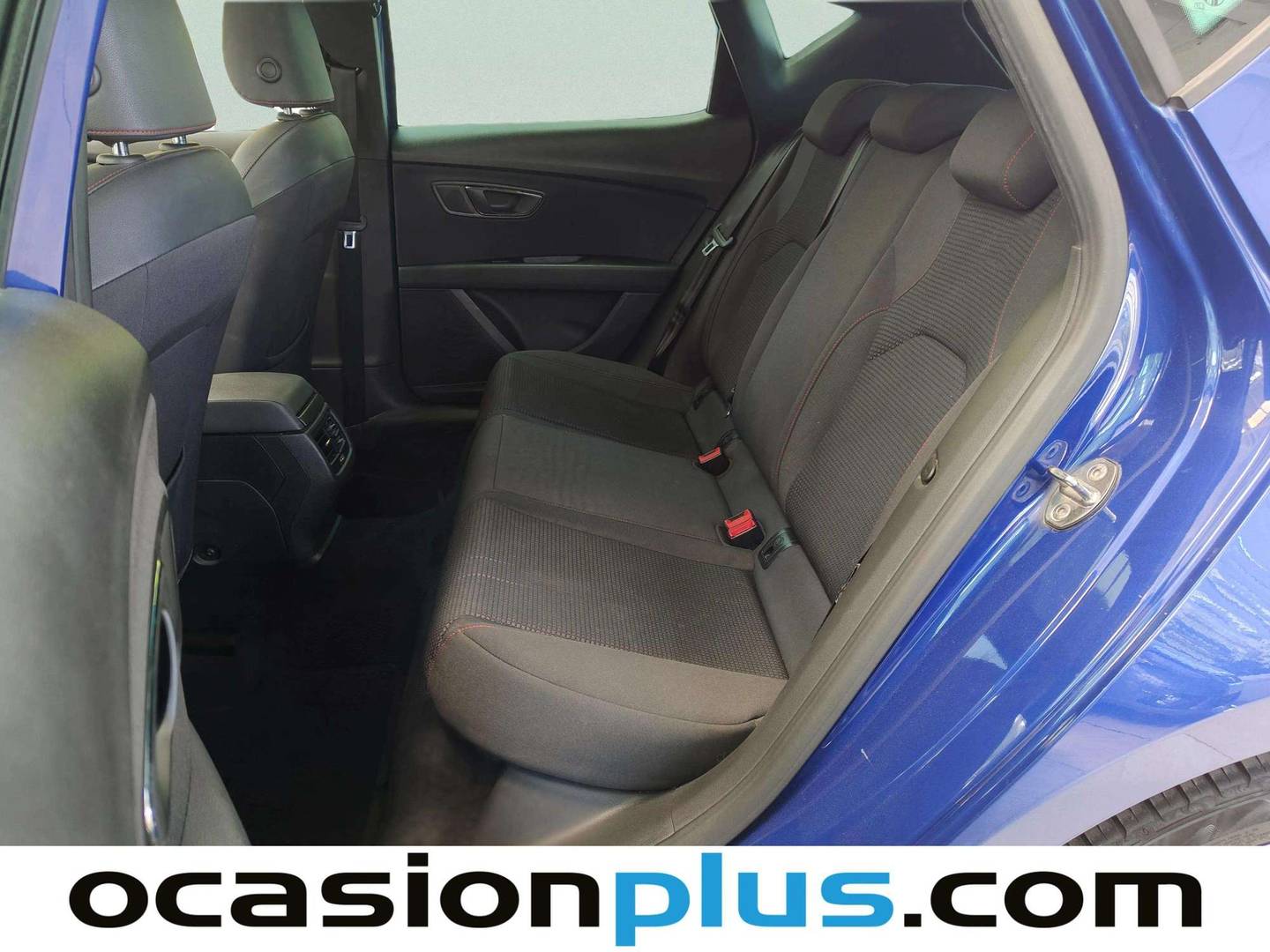 Foto asientos traseros Seat León Seat León 1.5 TSI S&S FR Edition (130 CV)