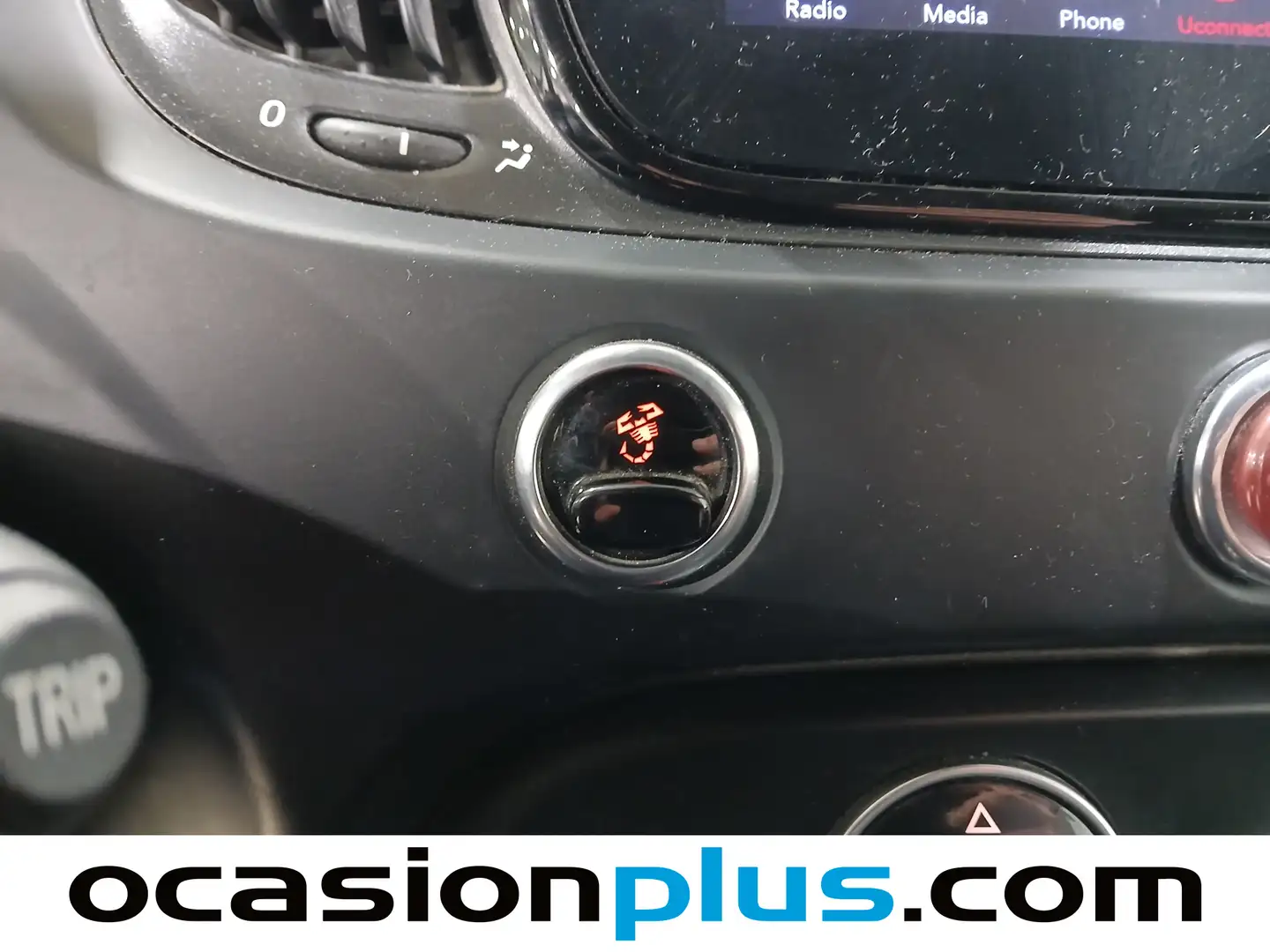 Foto Abarth 500 Abarth 500 1.4 16v T-Jet 595 (165 CV)