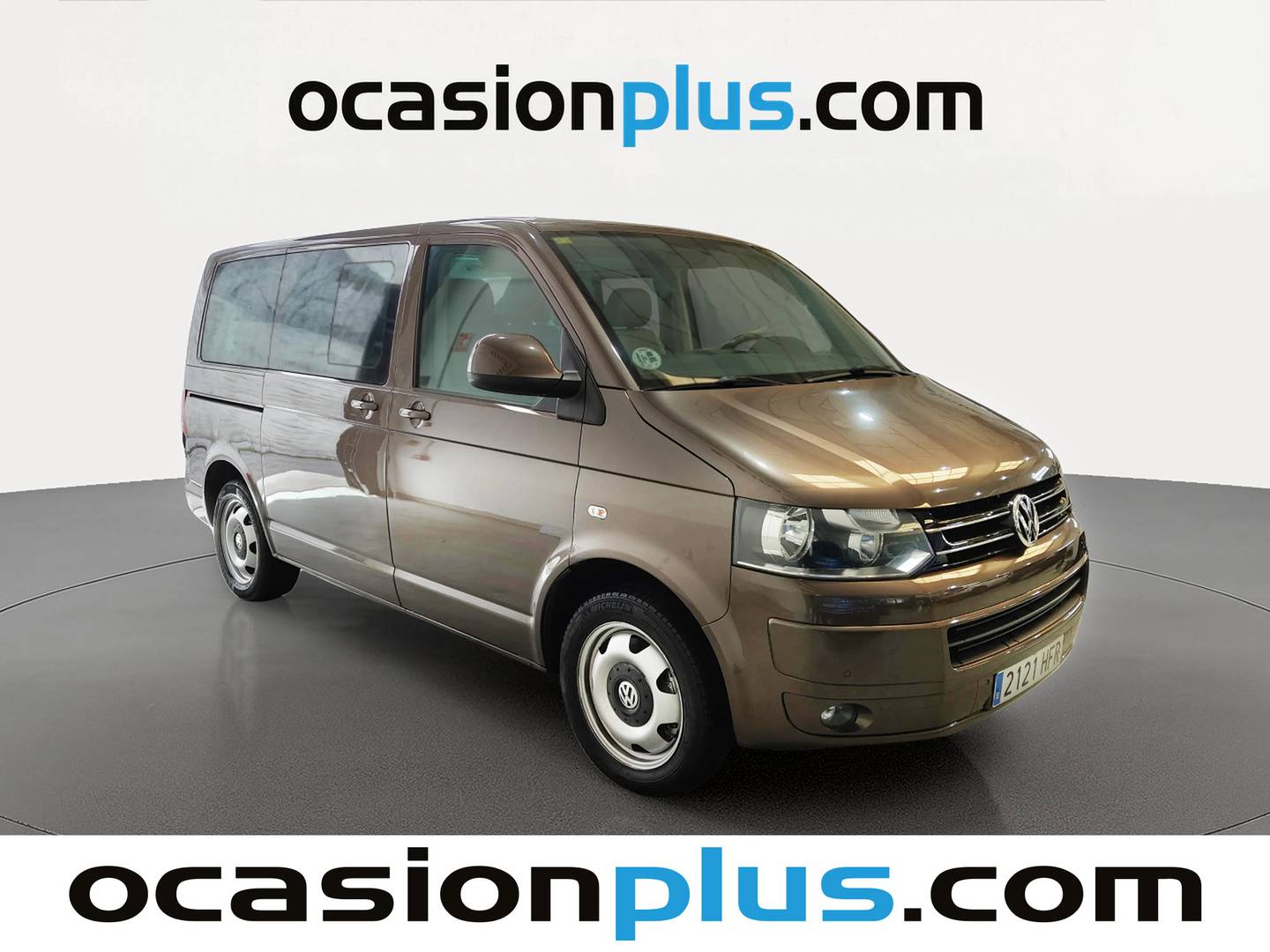 Foto delantera Volkswagen Caravelle Volkswagen Caravelle Comfortline Batalla Corta 2.0 BiTDI 4Motion (180 CV) DSG 9 Plazas derecha