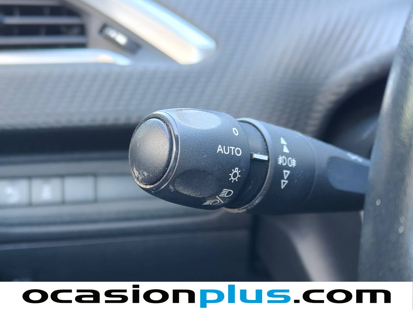 Peugeot 208 Peugeot 208 1.2 PureTech Allure (82 CV) barato