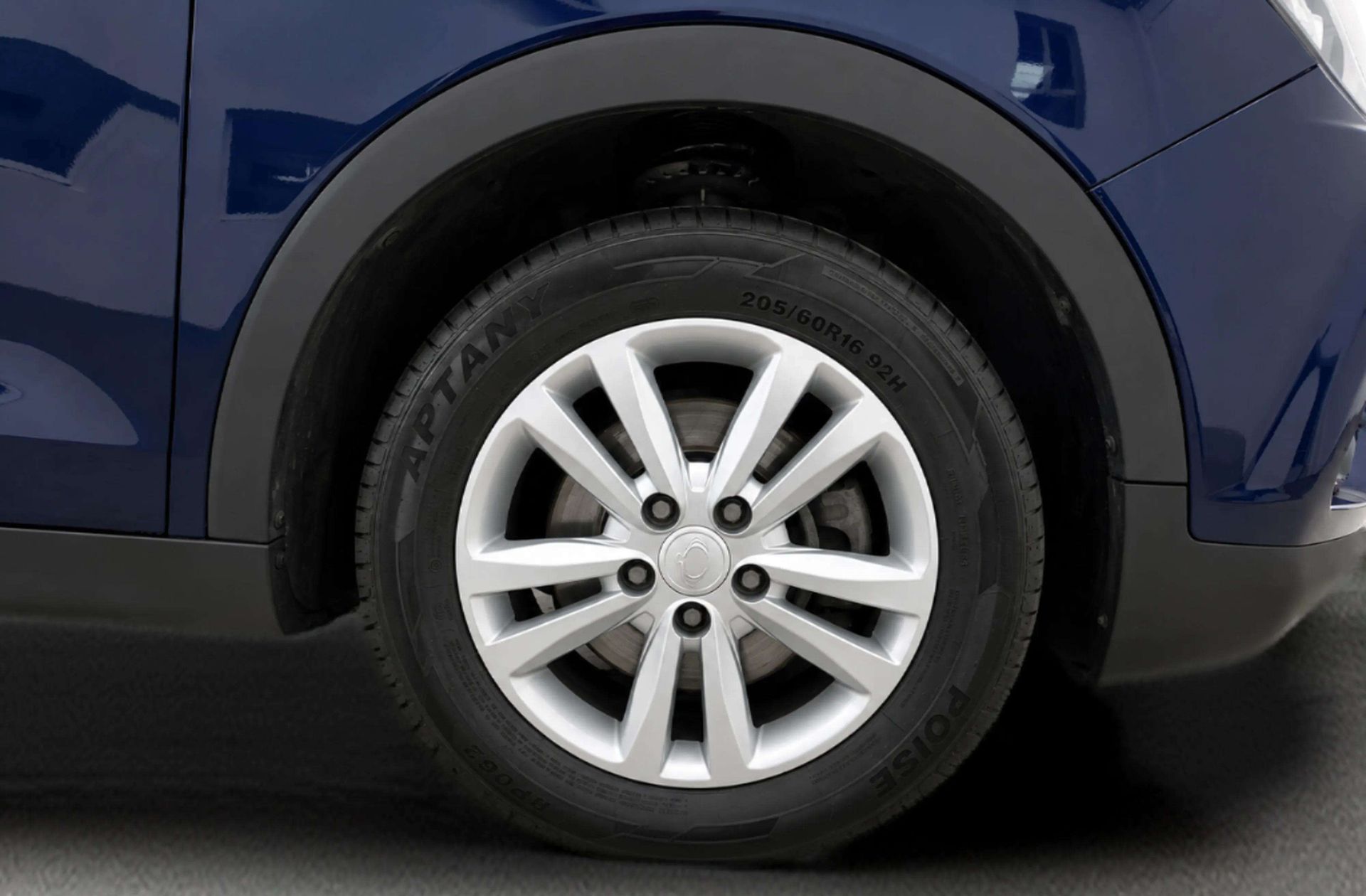 SsangYong Tivoli D16T Premium 4x2 - foto 27