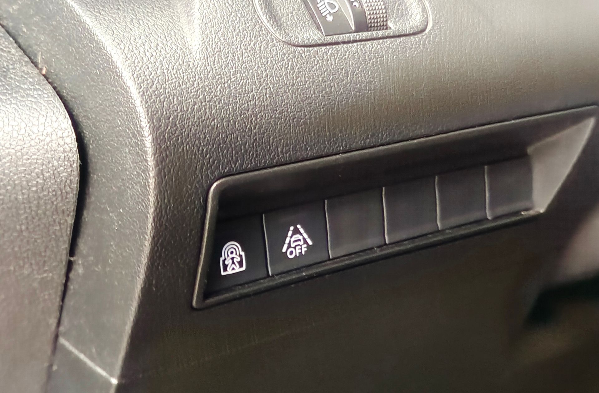 Peugeot Rifter BlueHDi 100 Allure Standard - foto 15