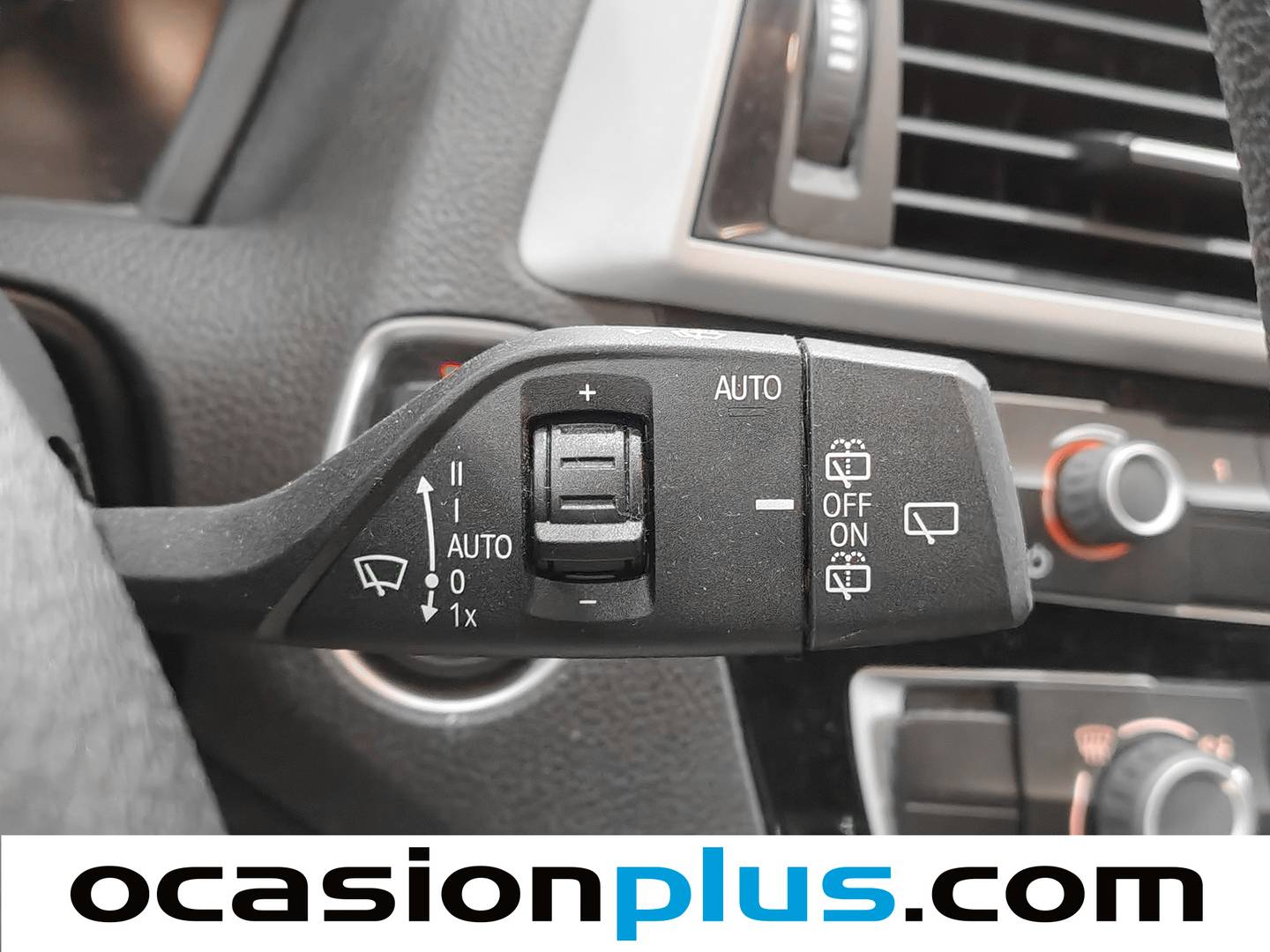 Equipamiento del BMW Serie 1 BMW Serie 1 116i (109 CV)