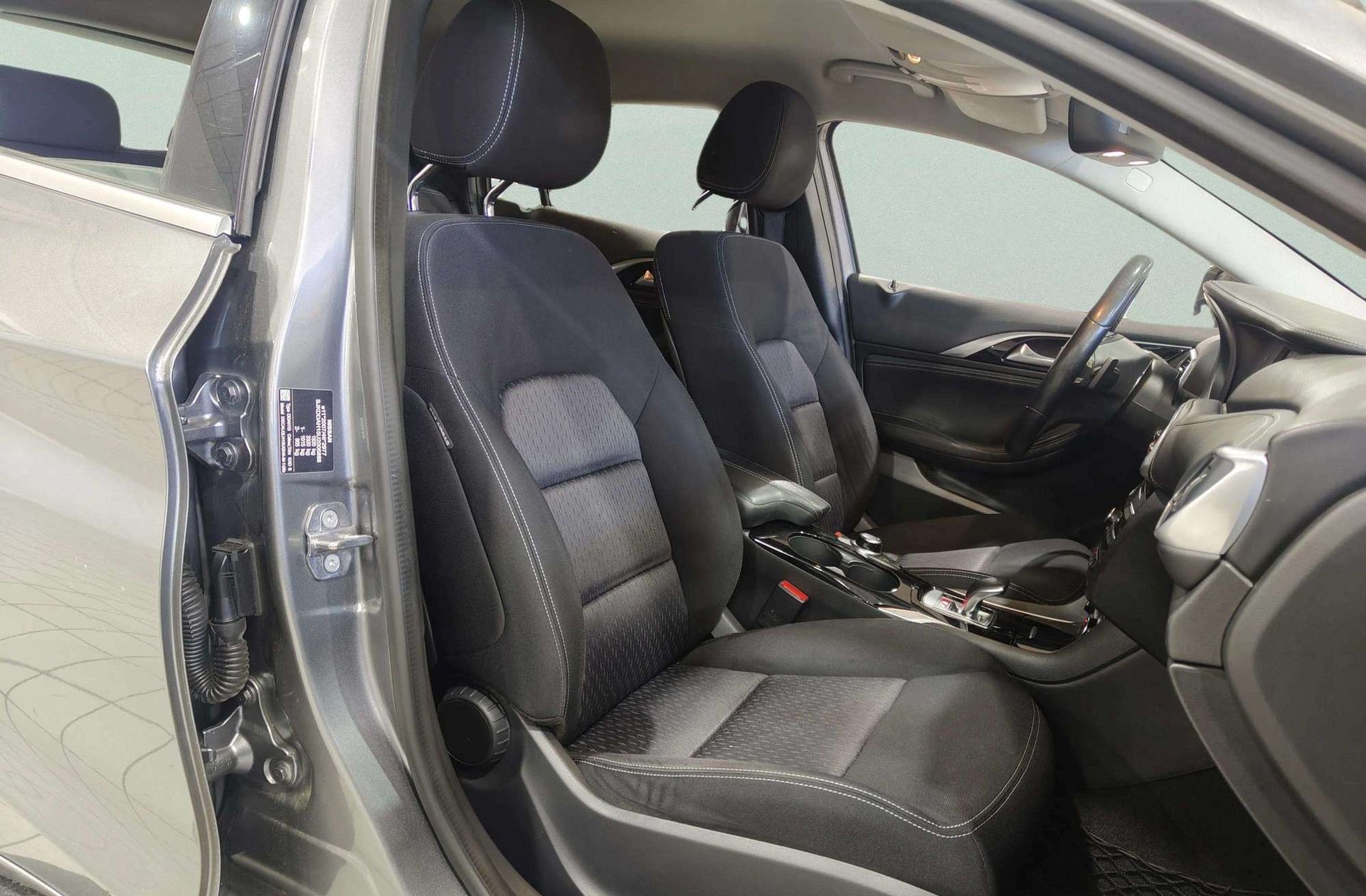 Infiniti Q30 1.6 TC Premium 7DCT - foto 17