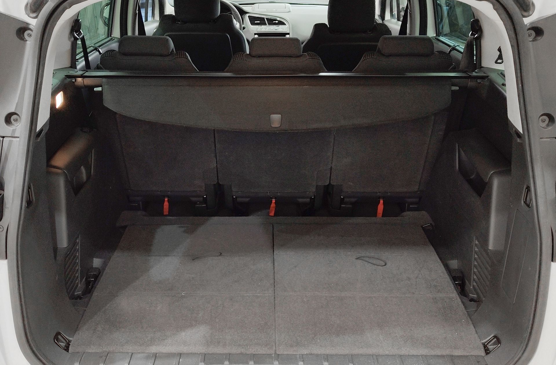 Peugeot 5008 Allure 1.2 PureTech 7 plazas - foto 16