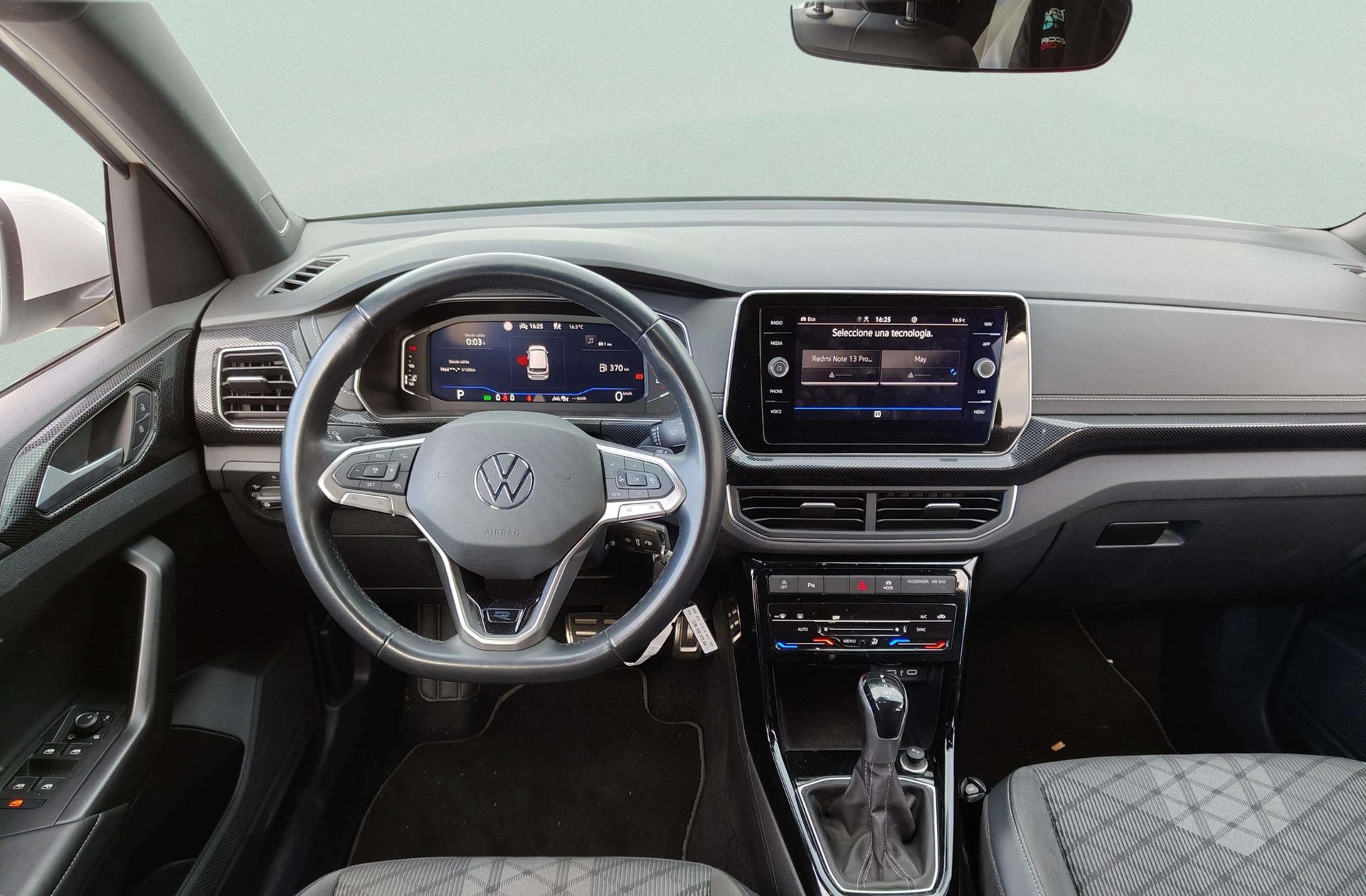 Volkswagen T-Cross R-Line 1.0 TSI DSG - foto 7