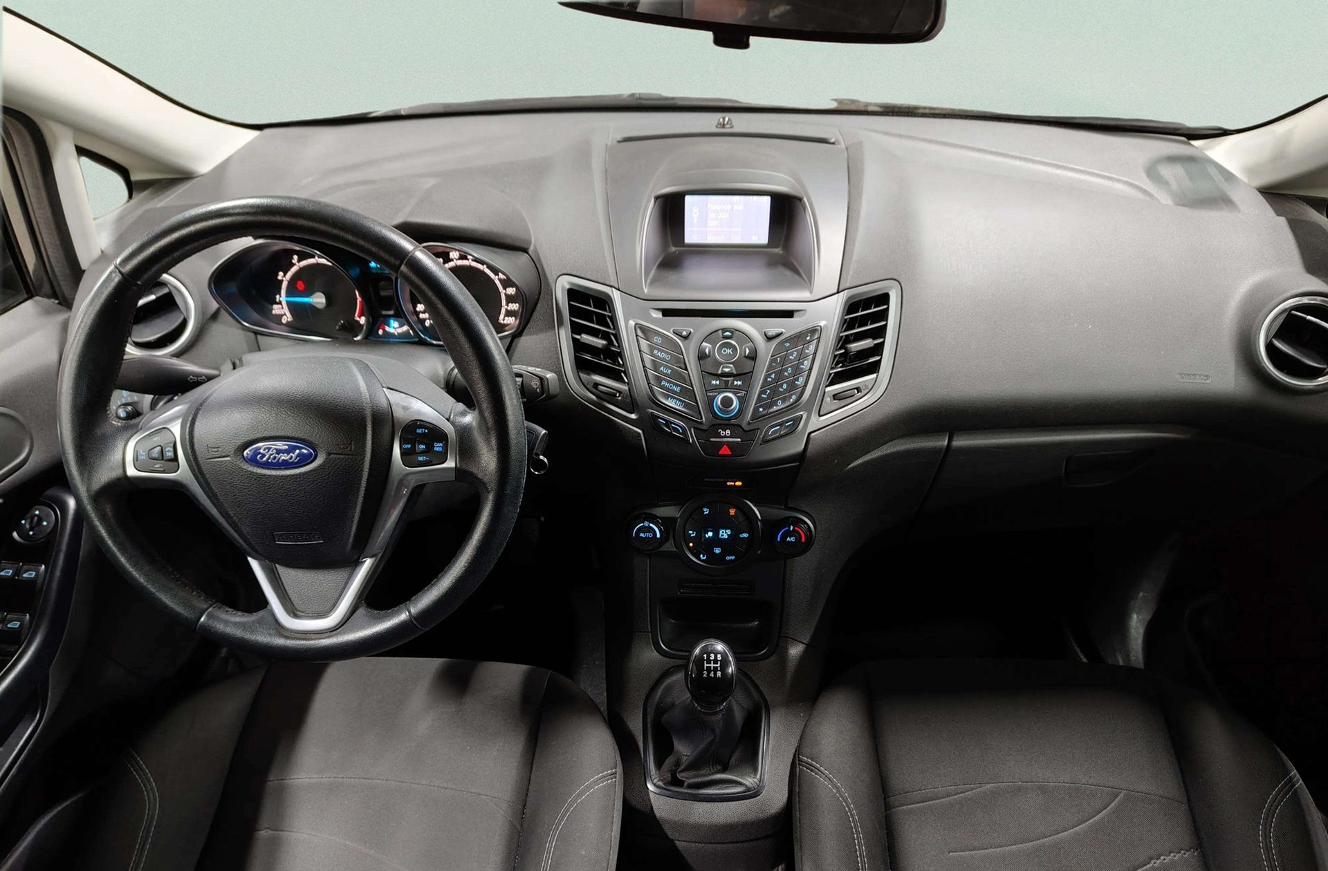 Ford Fiesta 1.0 EcoBoost Trend - foto 6