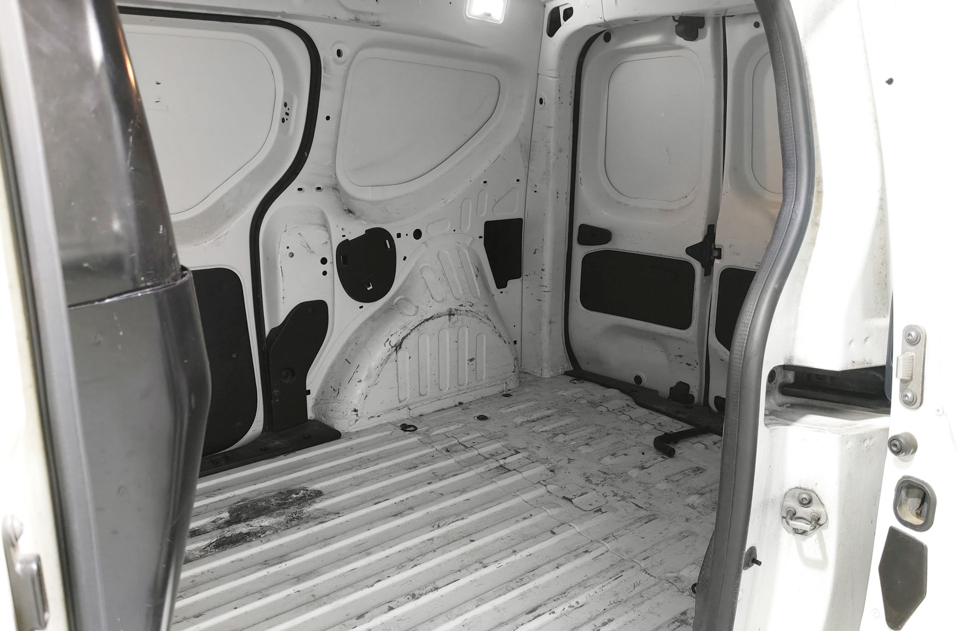 Dacia Dokker Van Essential 1.6 ECO-G GLP - foto 9