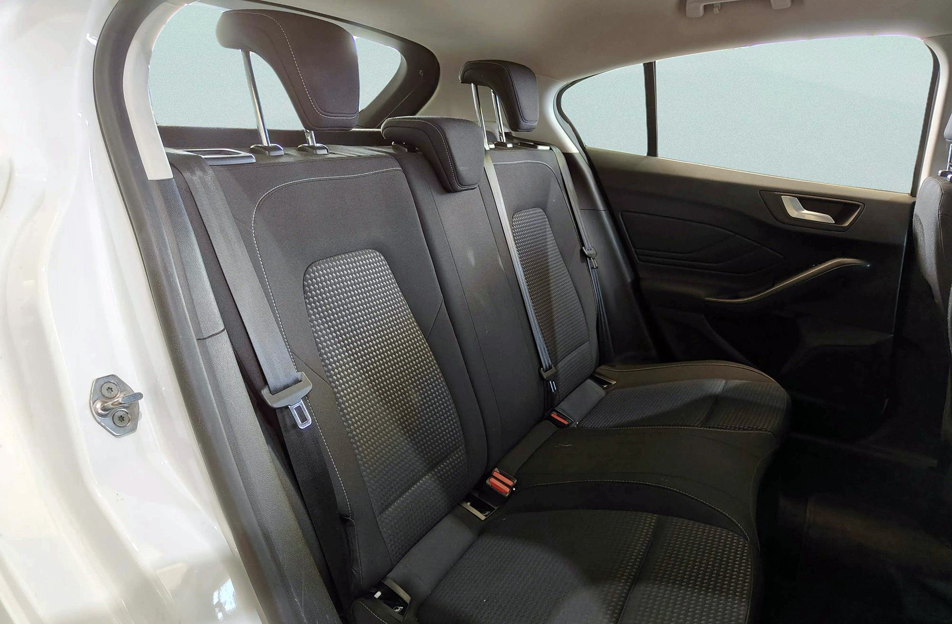 Ford Focus 1.5 EcoBlue Trend Edition - foto 13