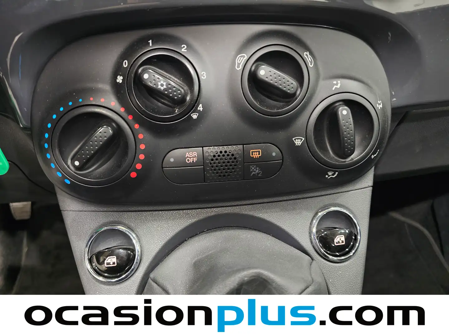 Foto Fiat 500 Fiat 500 1.2 8v Lounge (69 CV)