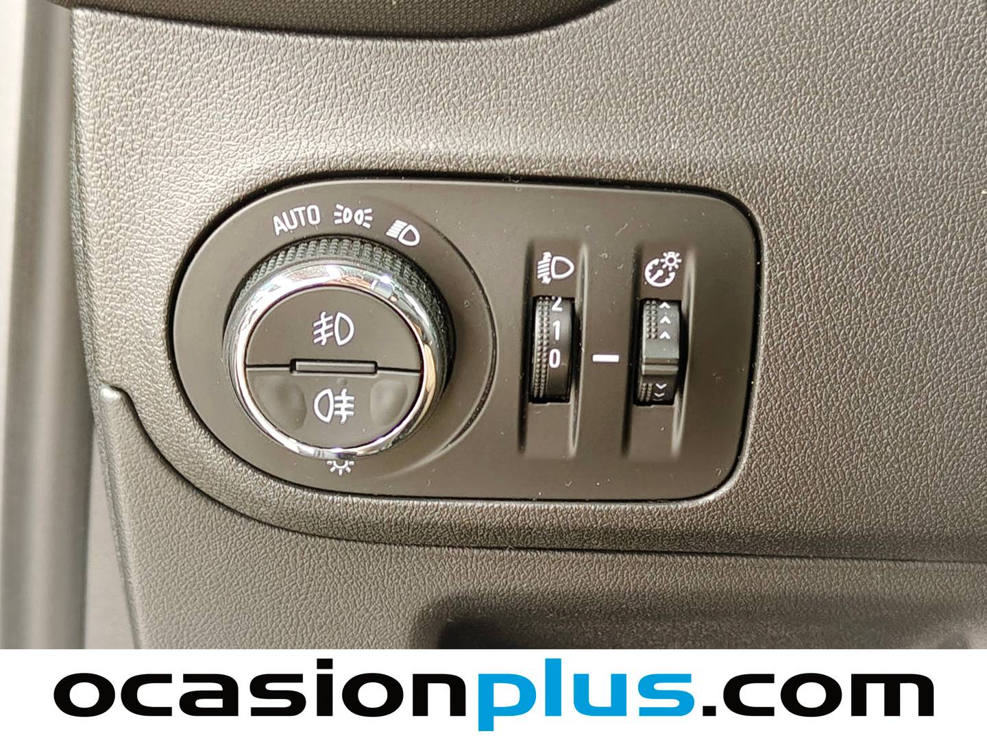Opel Crossland X Opel Crossland X 1.2 Turbo S&S ecoTEC Selective (110 CV) de ocasión