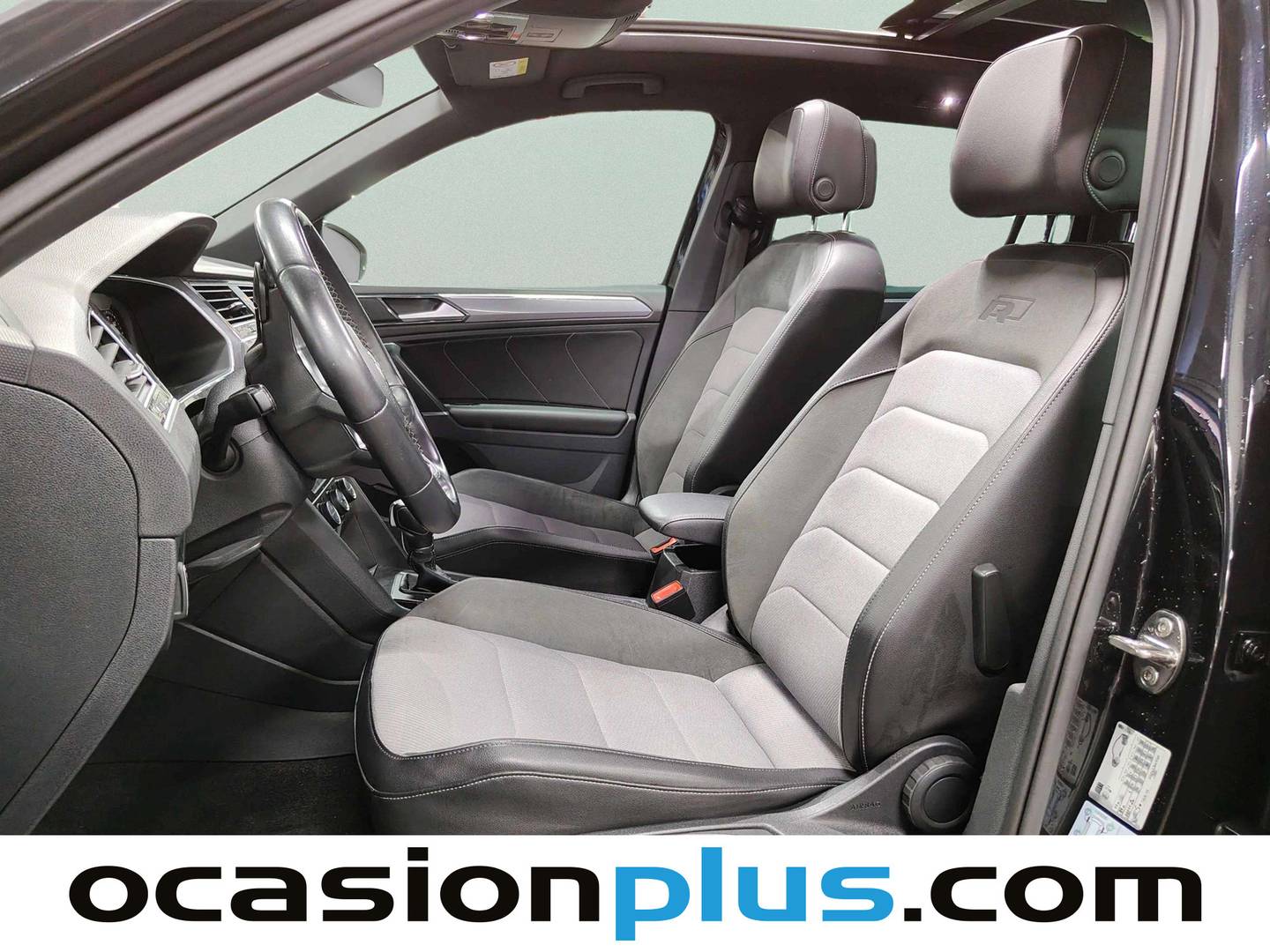 Foto asientos delanteros Volkswagen Tiguan Volkswagen Tiguan 2.0 TDI (150 CV) DSG Pack R-Line