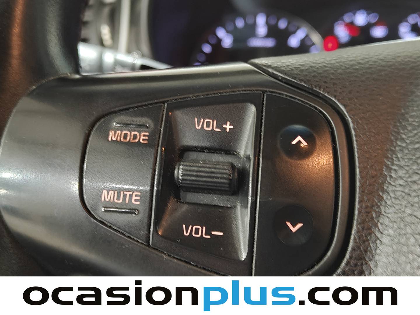 KIA Carens Kia Carens 1.7 CRDi VGT UEFA Euro2016 Eco-Dynamics (141 CV) manual