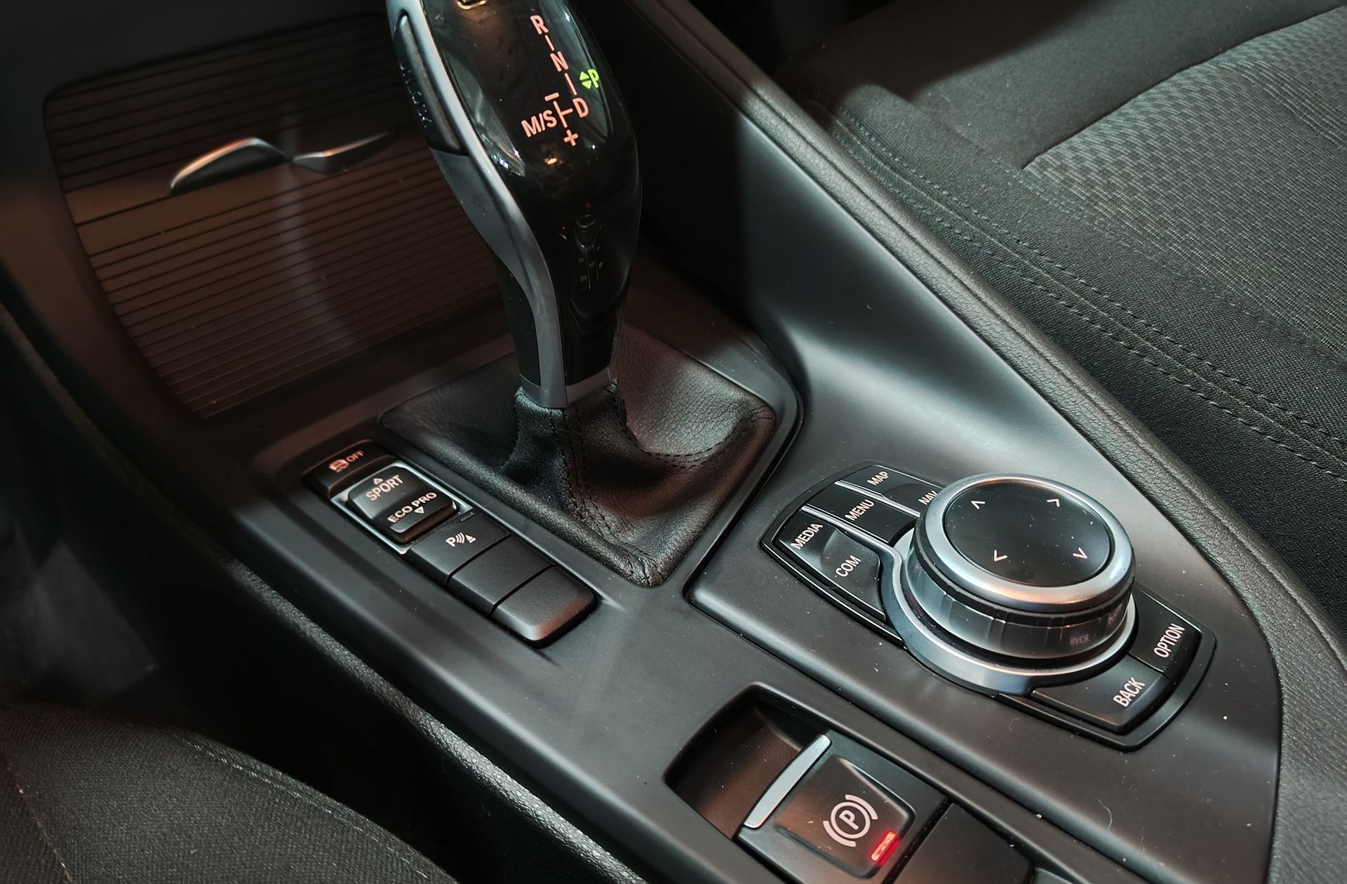 BMW X1 sDrive18d - foto 28