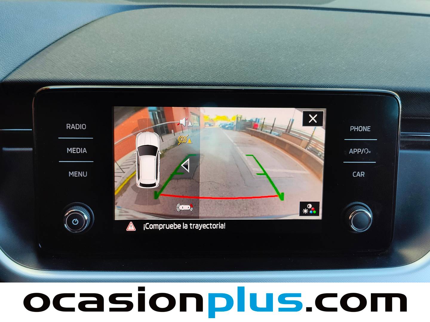 Equipamiento del Skoda Kamiq Skoda Kamiq 1.5 TSI 110kW (150CV) DSG Emotion