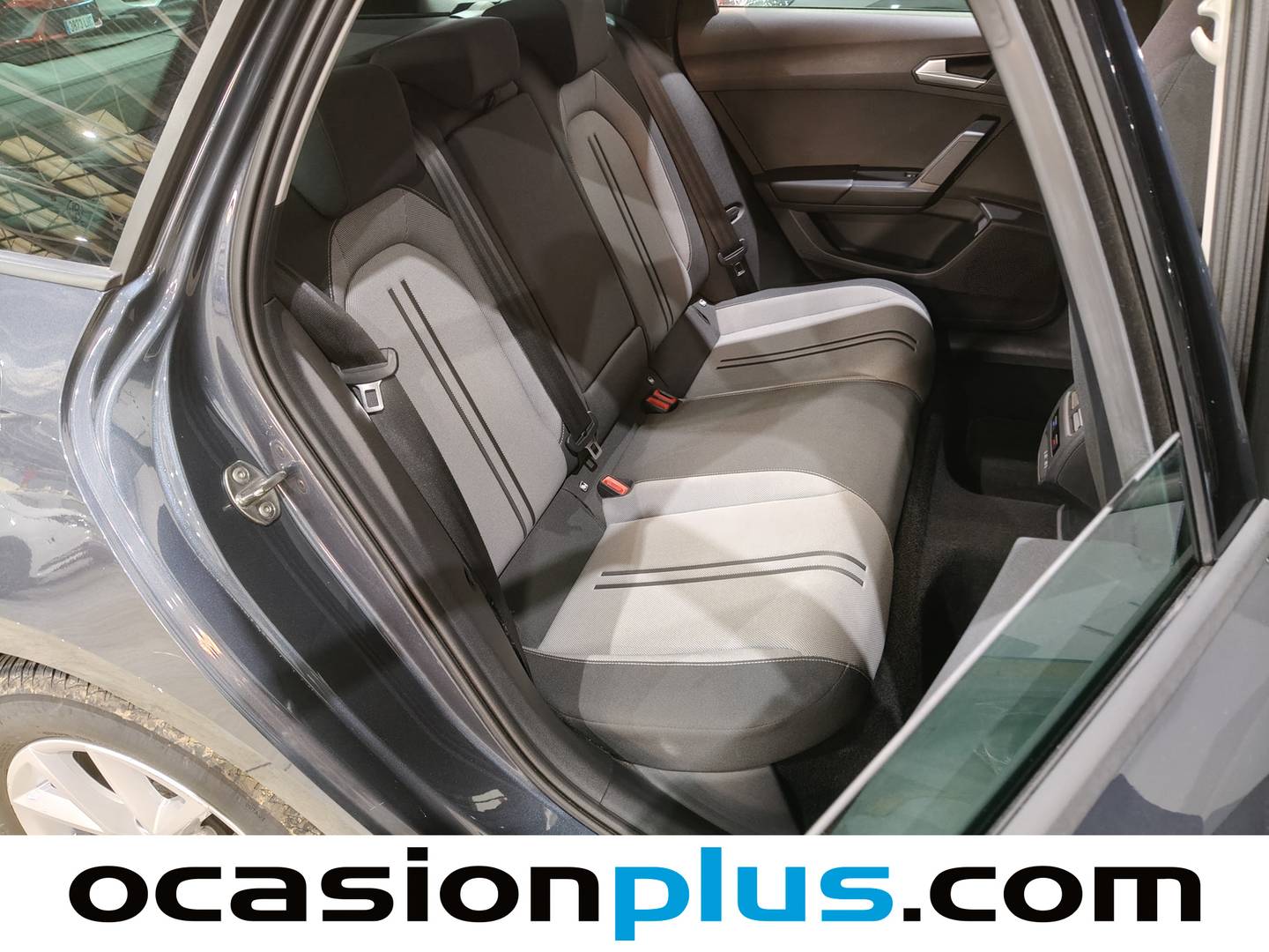 Foto asientos traseros Seat León SEAT León ST 2.0 TDI Style Go DSG (150 CV)