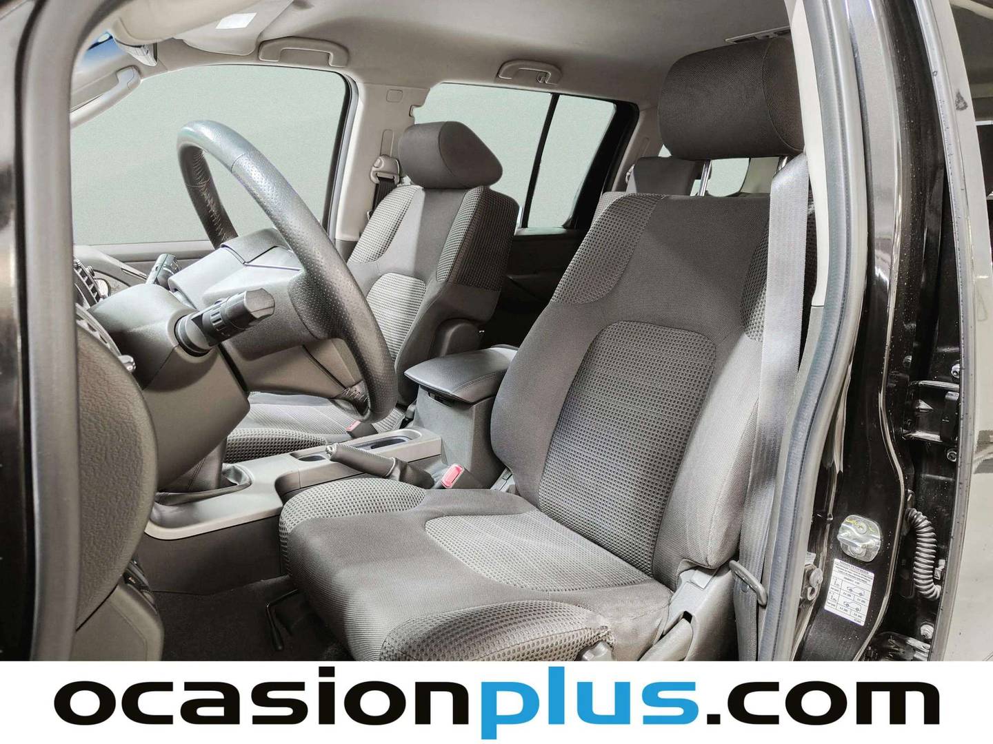Foto asientos delanteros Nissan Pathfinder Nissan Pathfinder 2.5 dCi SE 7 Plazas (171 CV)