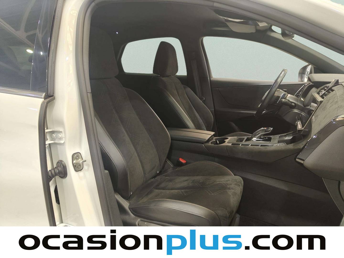 DS DS 7 Crossback DS DS7 Crossback BlueHDi 130 DE Performance Line AT (130 CV) 2021