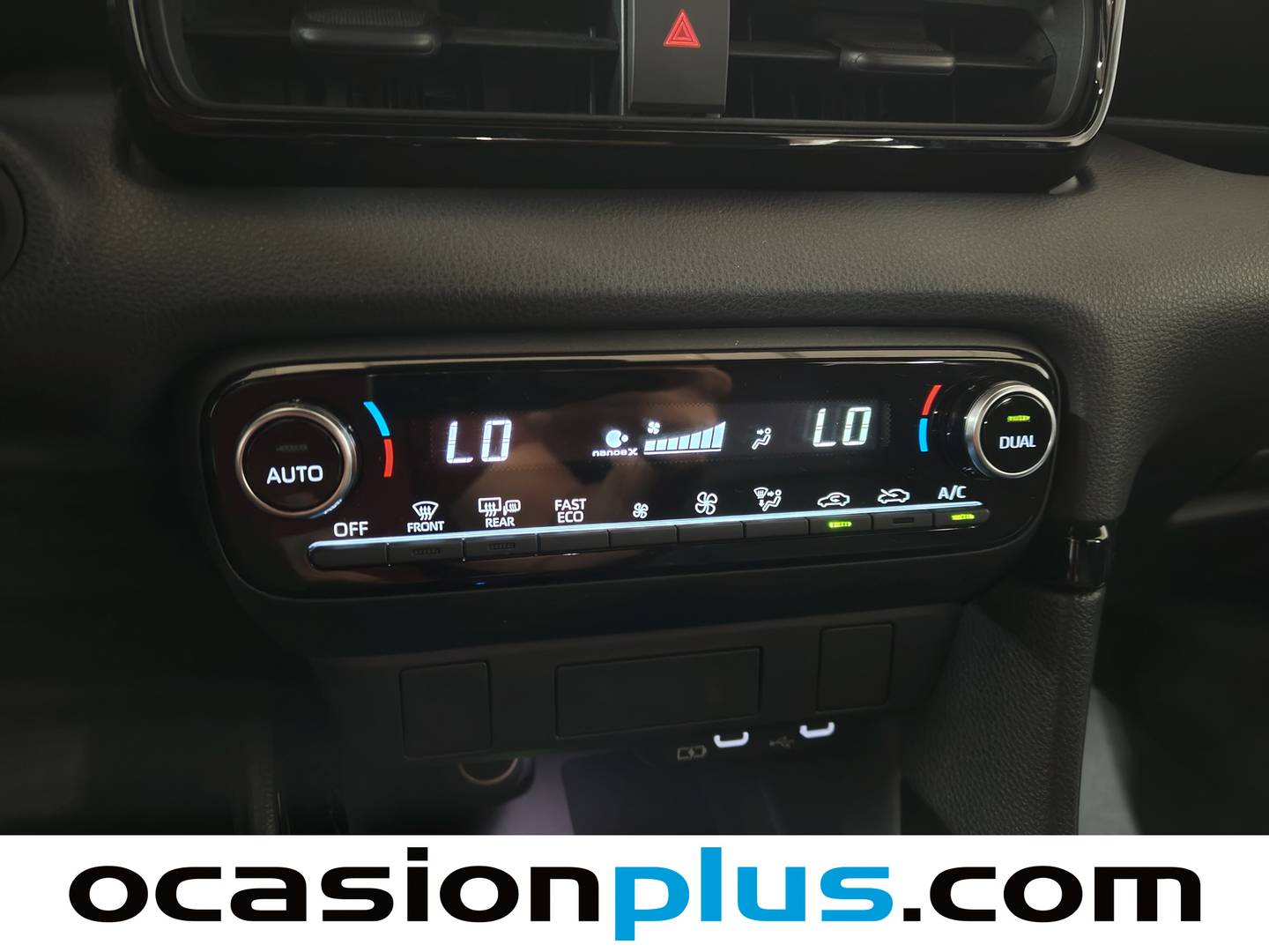 Extras y acabados del Toyota Yaris Toyota Yaris 120H Style (116 CV)
