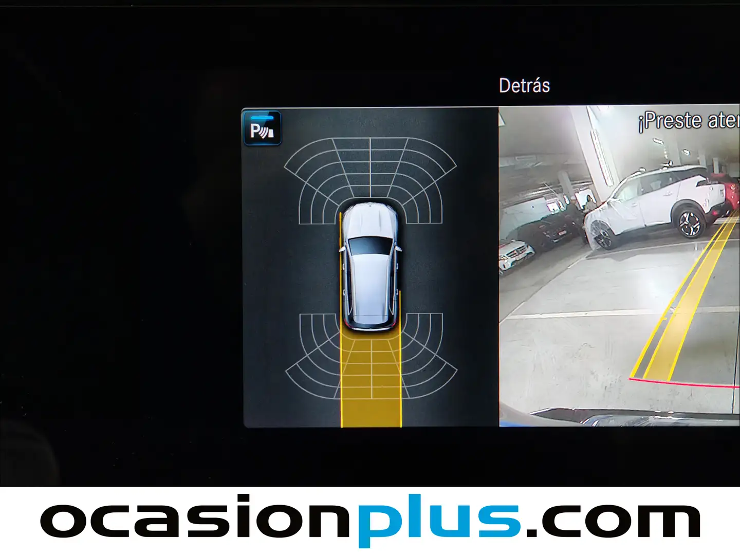 Foto Mercedes GLB Mercedes-Benz GLB 200 d (150 CV) Pack AMG