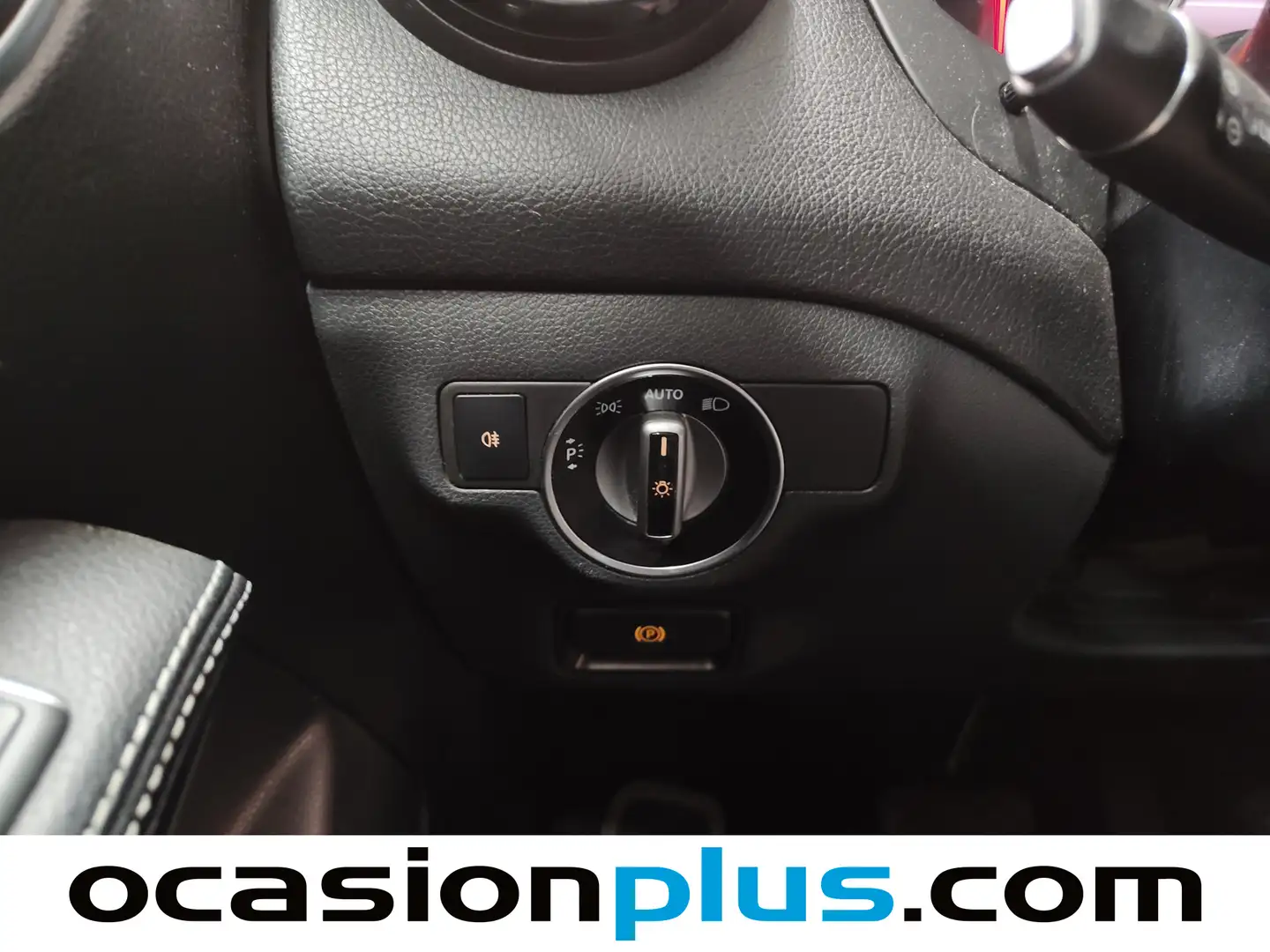 Foto Mercedes GLA Mercedes-Benz GLA 180 (122 CV) PACK AMG