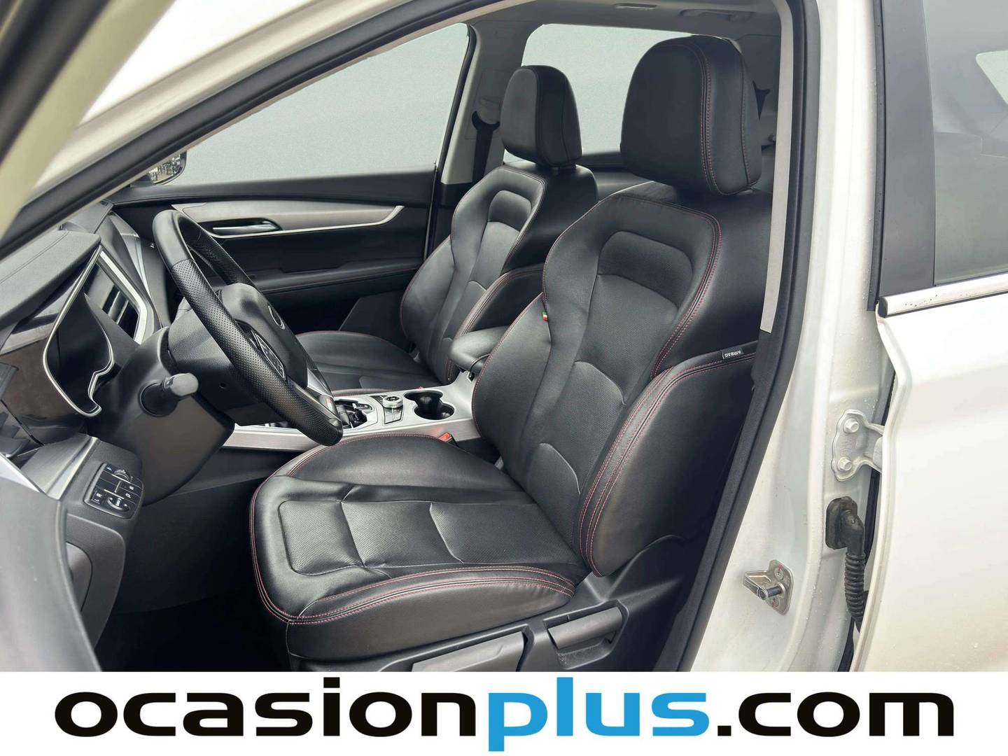 Foto asientos delanteros SWM G01 SWM G01 1.5T Luxury (131 CV)