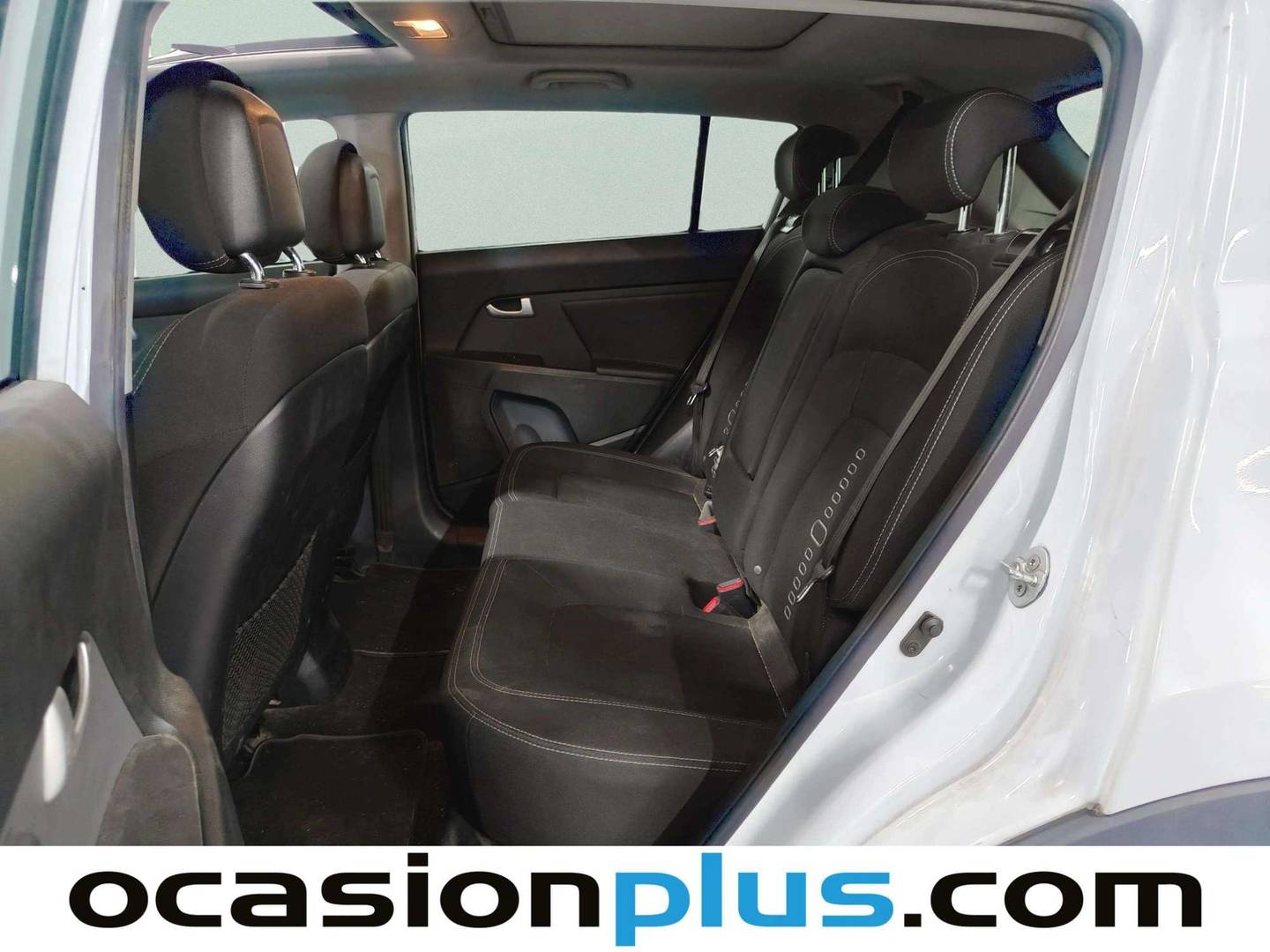 Foto asientos traseros KIA Sportage KIA Sportage 1.6 GDI Drive 4x2 (135 CV)