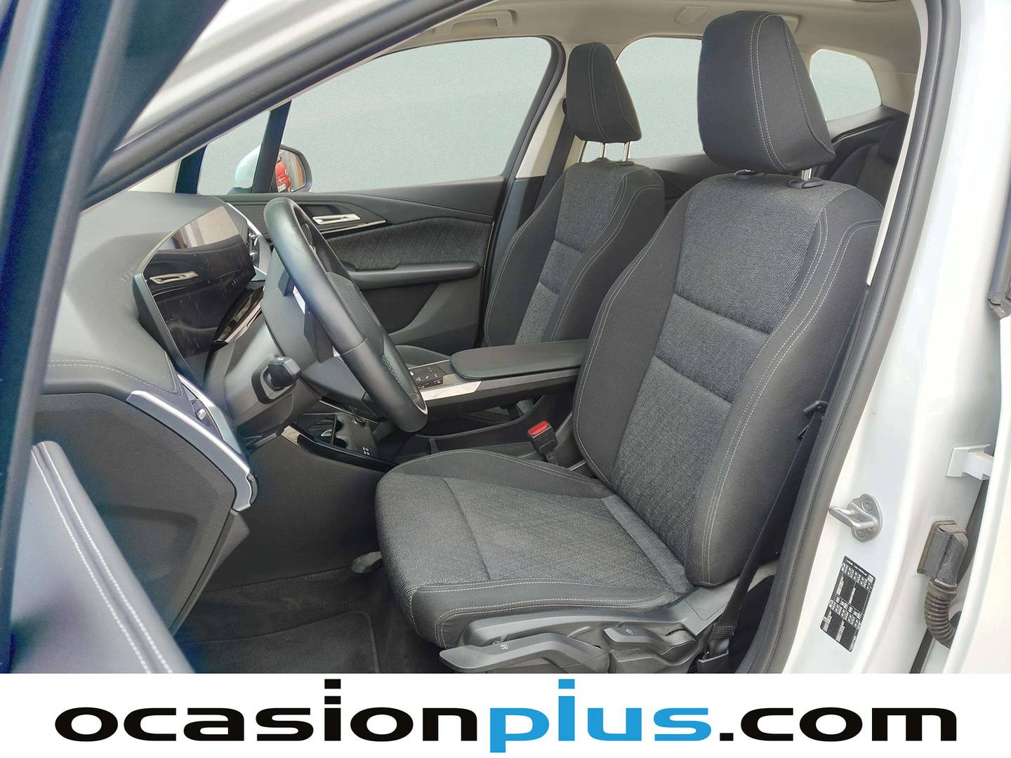 Foto asientos delanteros BMW Serie 2 Active Tourer BMW Serie 2 218i Active Tourer (136 CV)