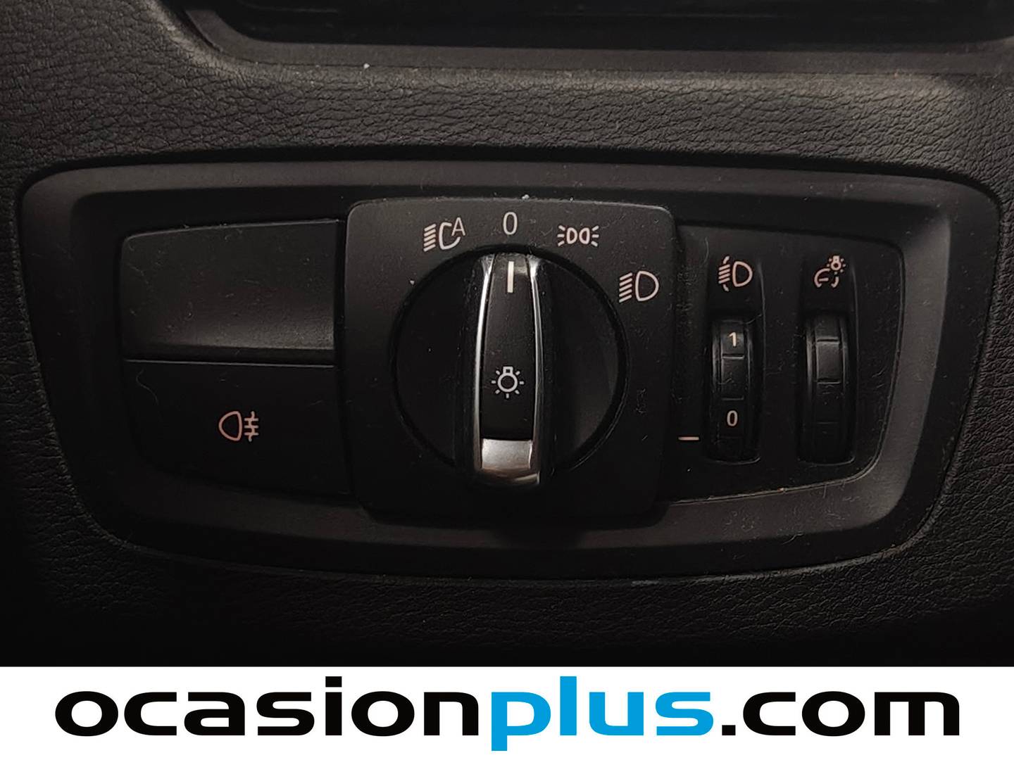 Extras y acabados del BMW X1 BMW X1 sDrive16d (116 CV)
