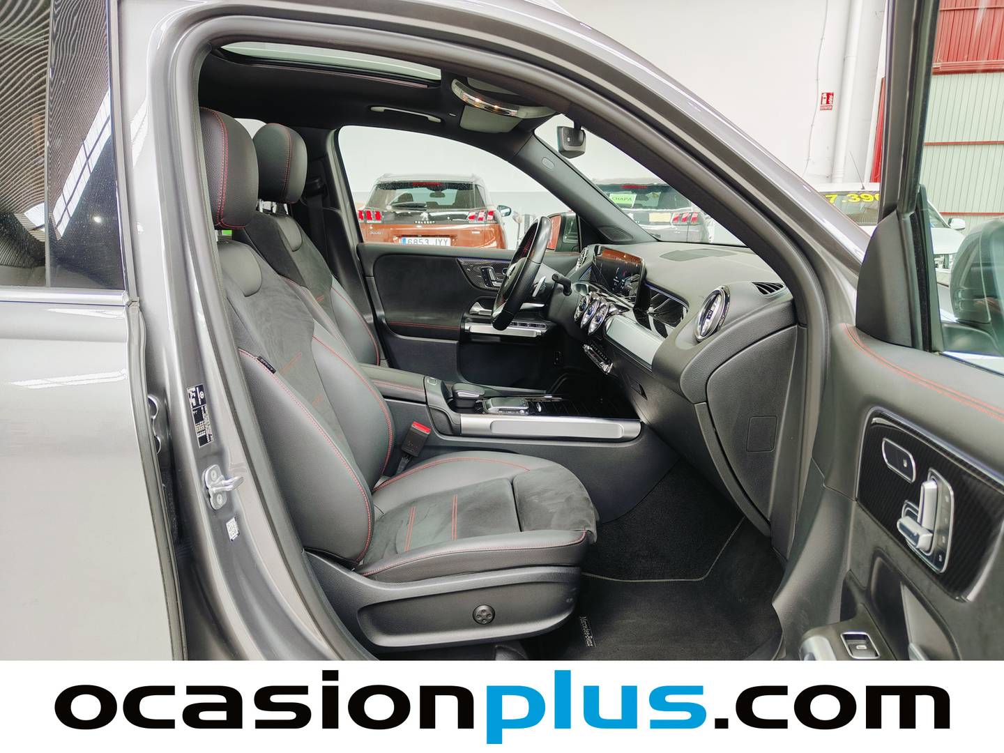 Mercedes GLB Mercedes GLB 220 D 4MATIC (190 CV) PACK AMG 7 PLAZAS seminuevo
