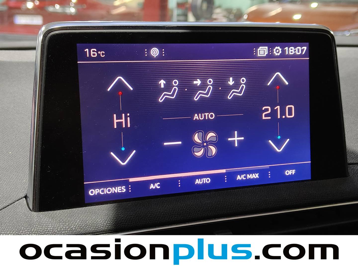 Foto Peugeot 3008 Peugeot 3008 BlueHDI 130 S&S Allure EAT8 (130 CV)