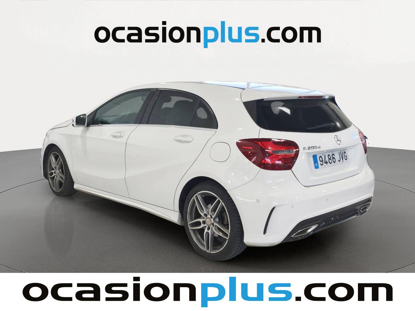 Foto trasera Mercedes Clase A Mercedes Clase A 200 d AMG Line (136 CV) izquierda