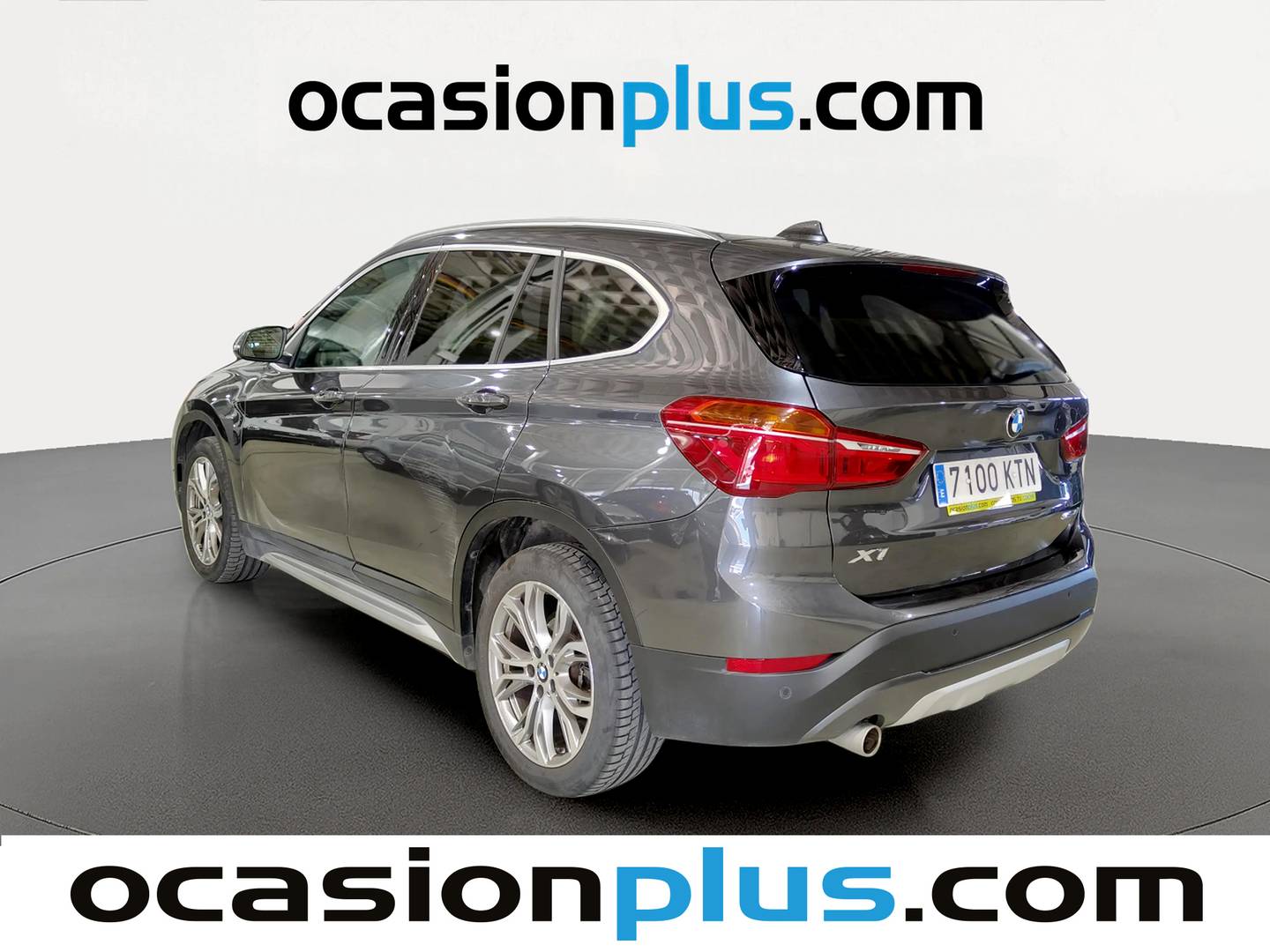 Foto trasera BMW X1 BMW X1 sDrive18i (140 CV) izquierda