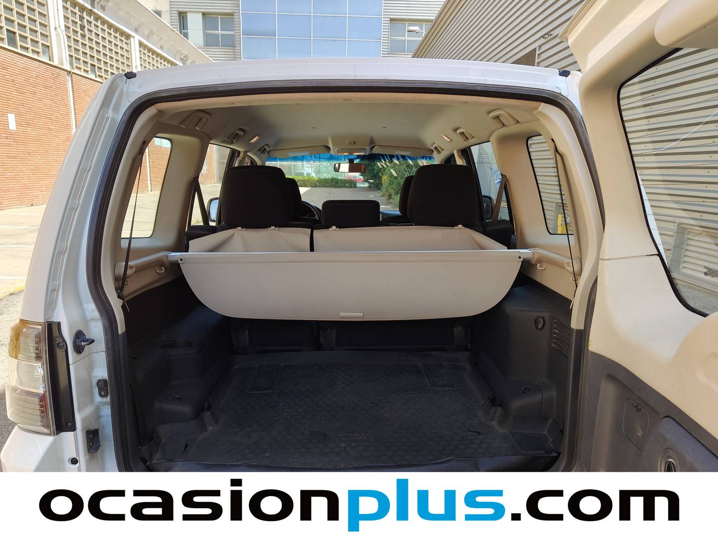 Foto Mitsubishi Montero Mitsubishi Montero 3.2 DI-D Spirit Auto (190 CV) 4x4 7 Plazas