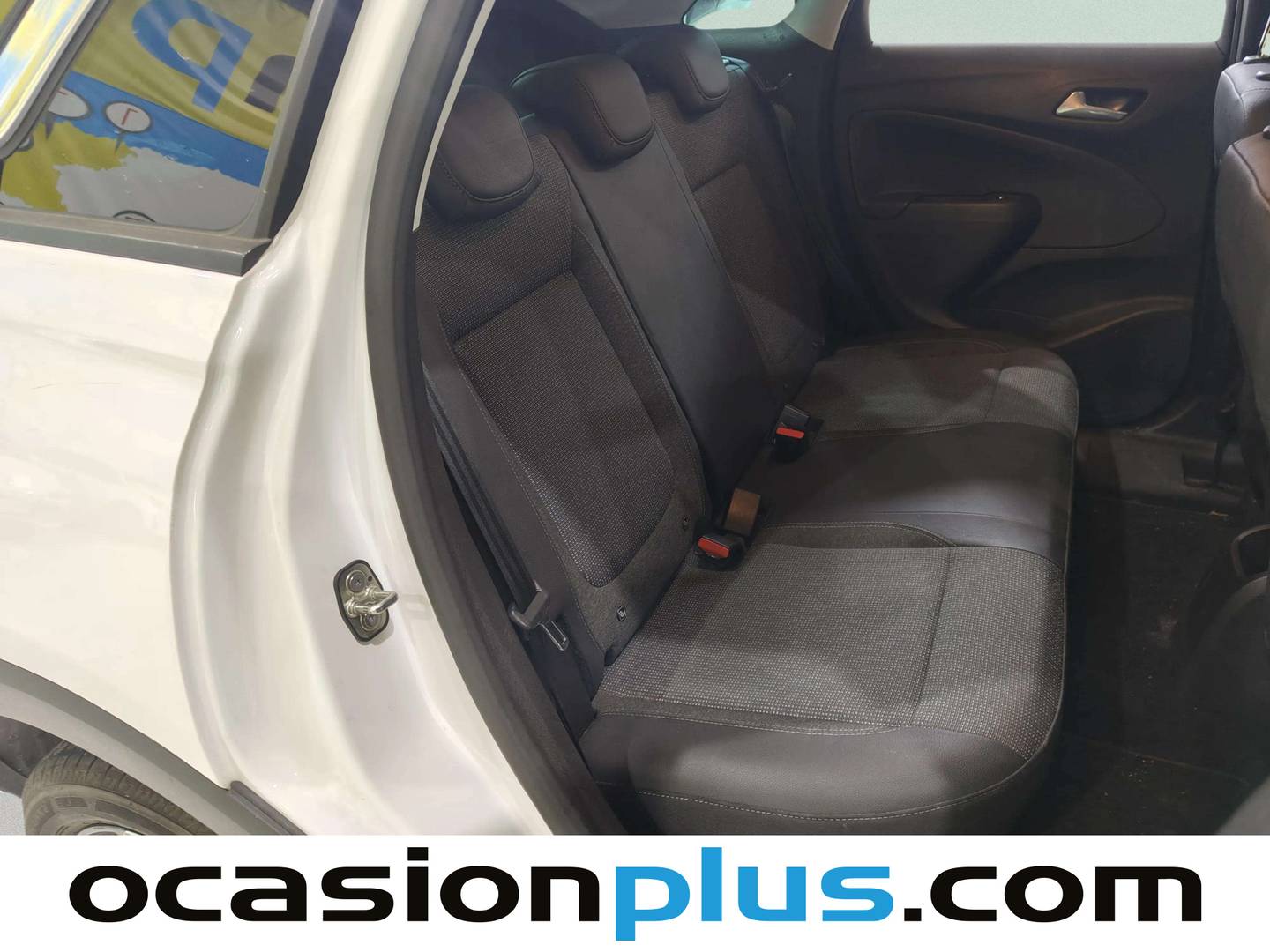 Foto Opel Crossland Opel Crossland 1.2 Business Elegance Auto (130 CV)