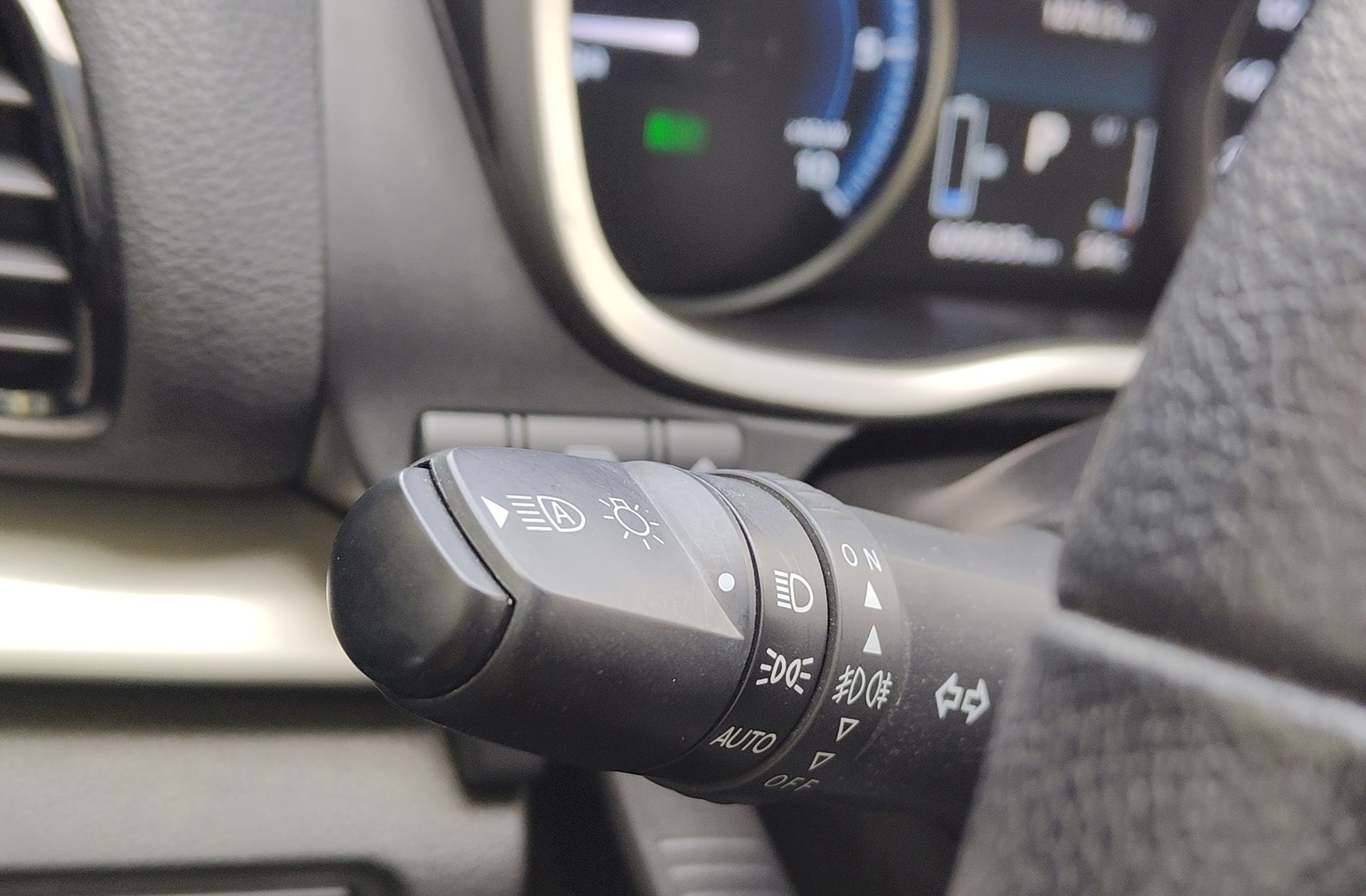 Mitsubishi Eclipse Cross 2.4 PHEV Kaiteki 4WD - foto 23