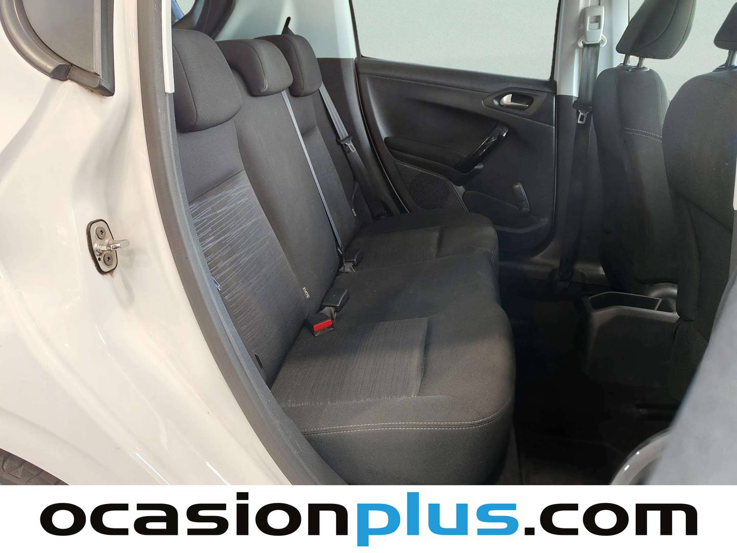 Peugeot 208 Peugeot 208 1.4 HDi Business Line (68 CV) al mejor precio